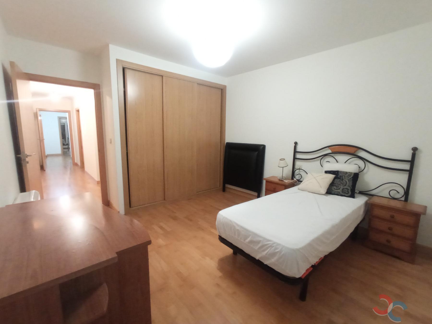 For sale of flat in Marín