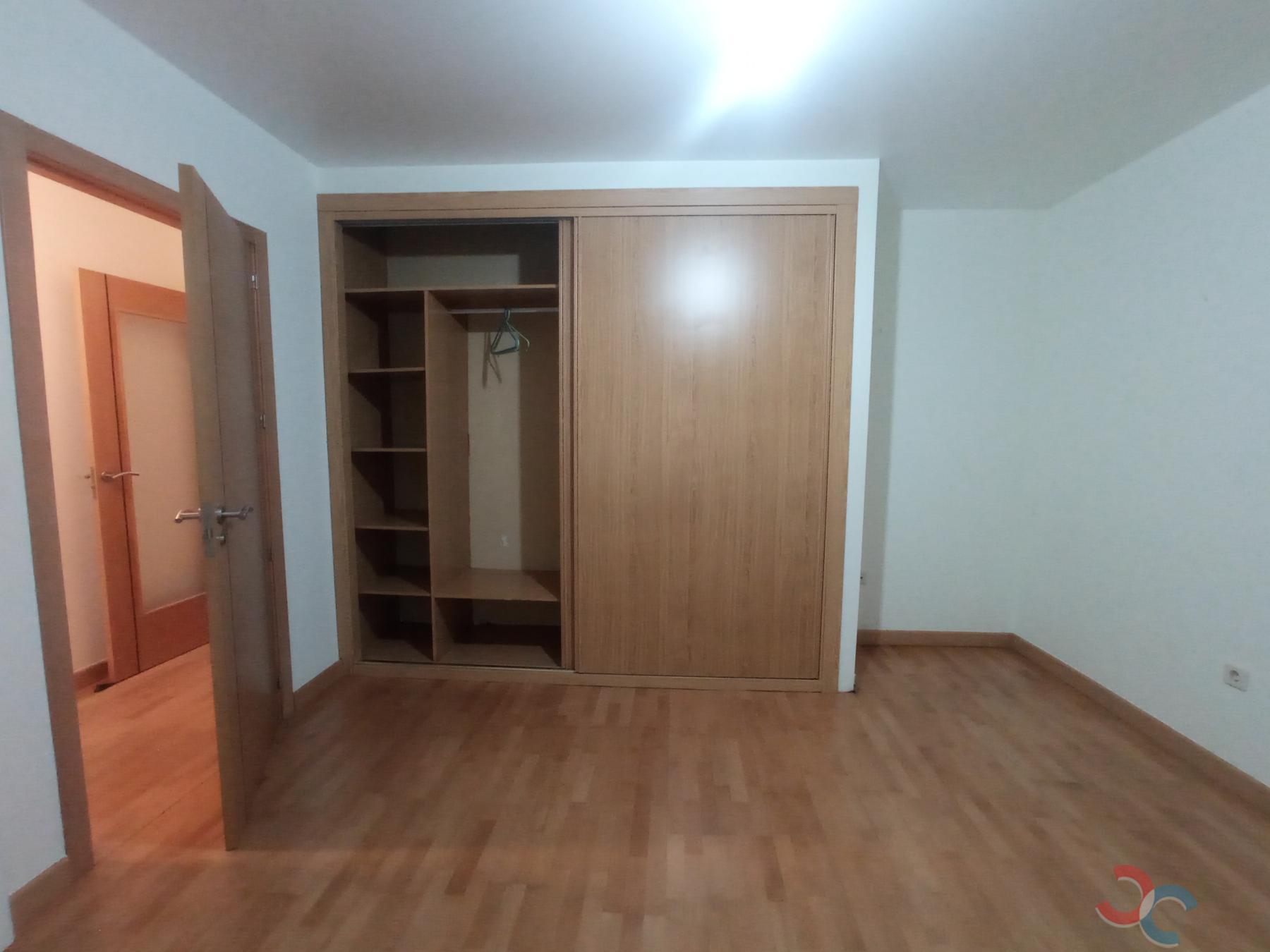 For sale of flat in Marín