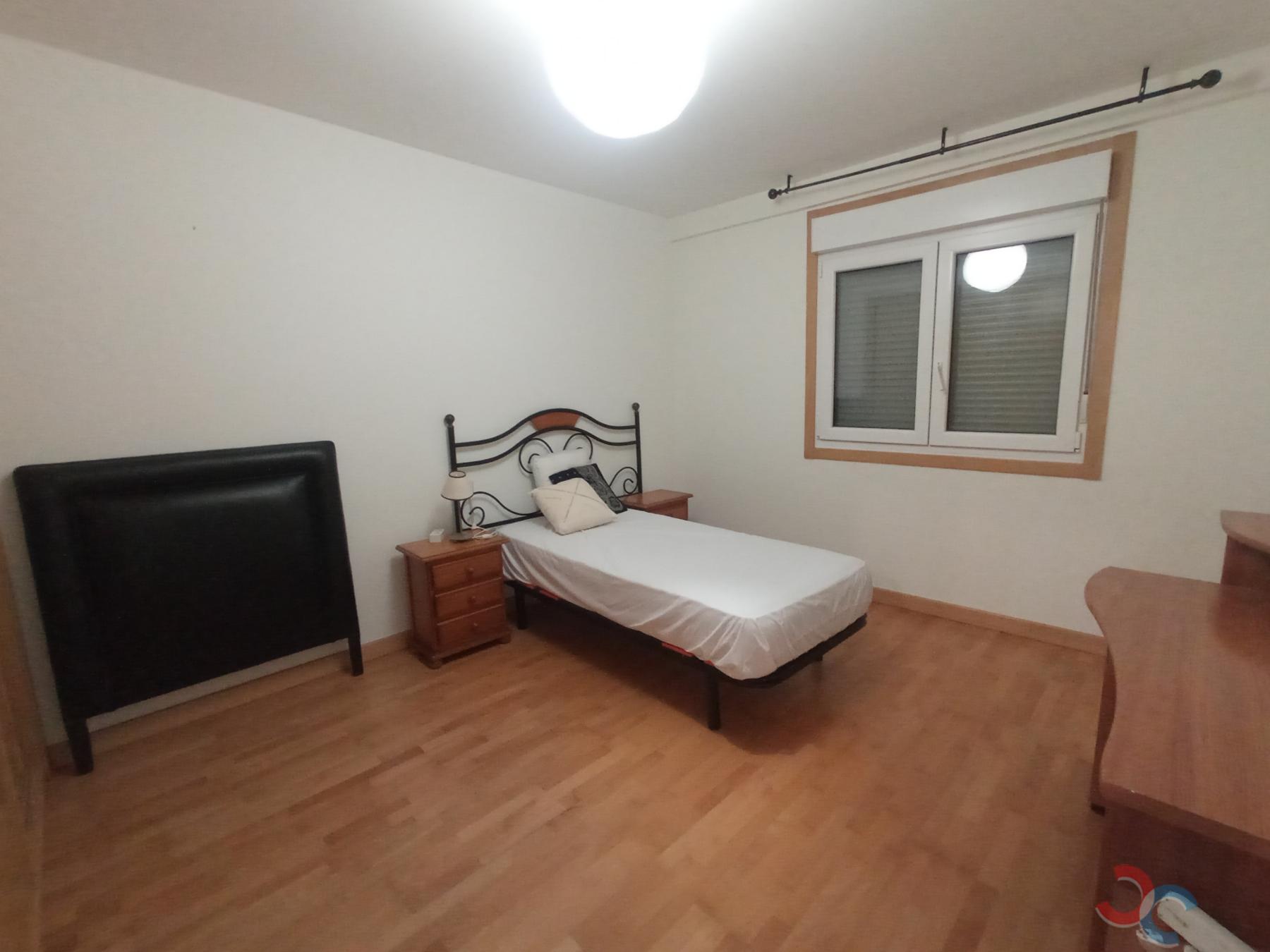 For sale of flat in Marín
