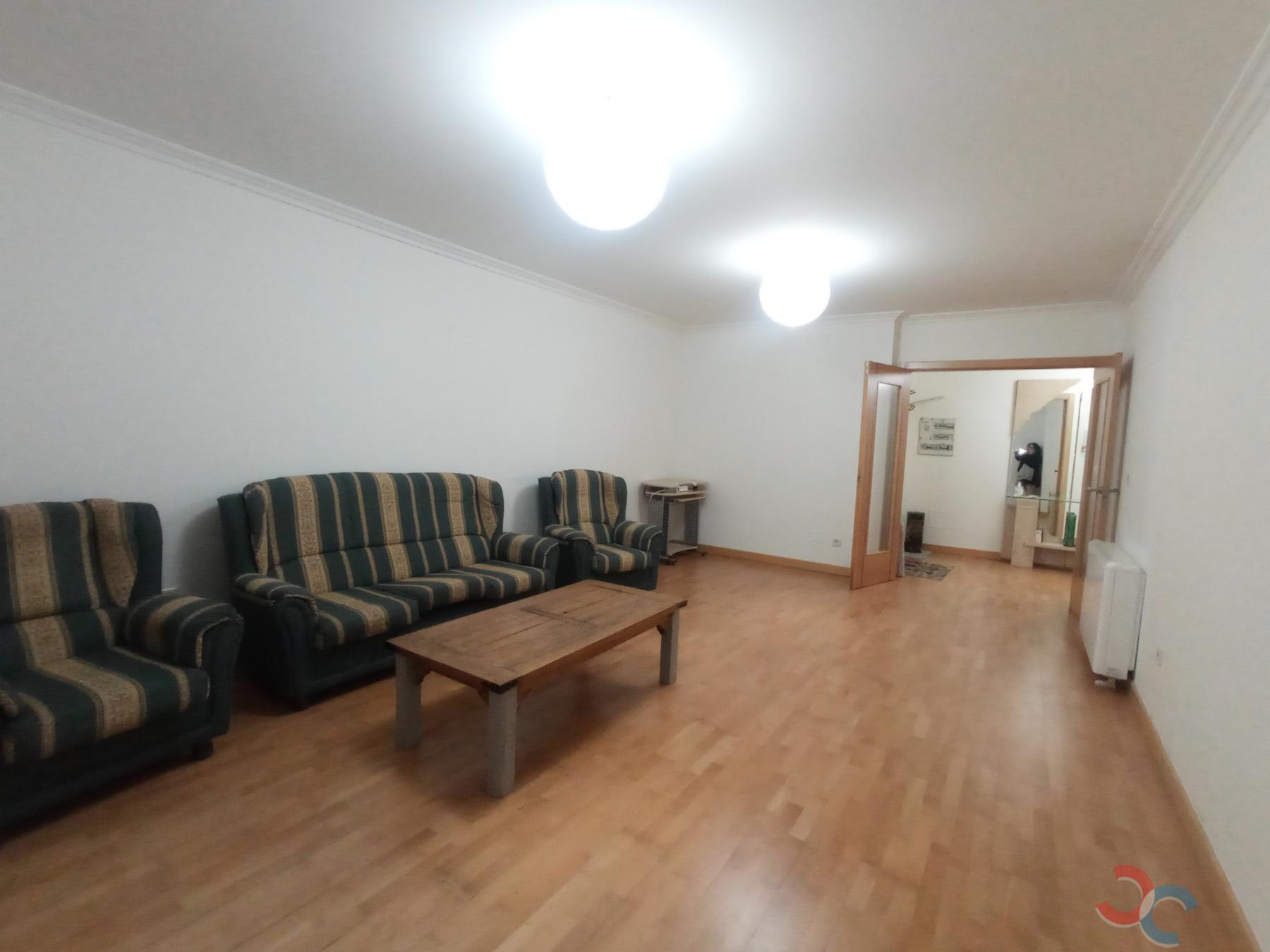 For sale of flat in Marín