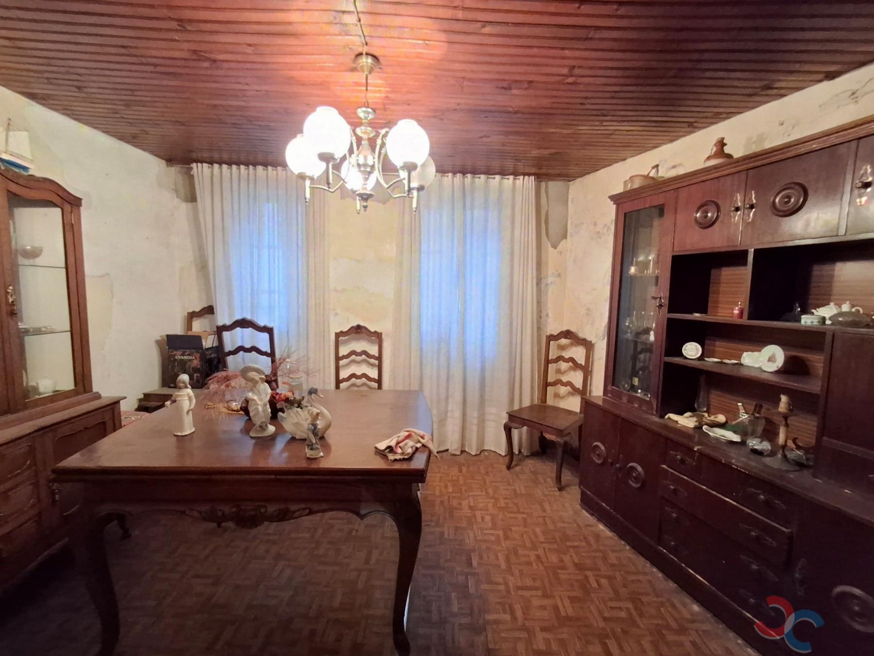 Venda de casa em Marín