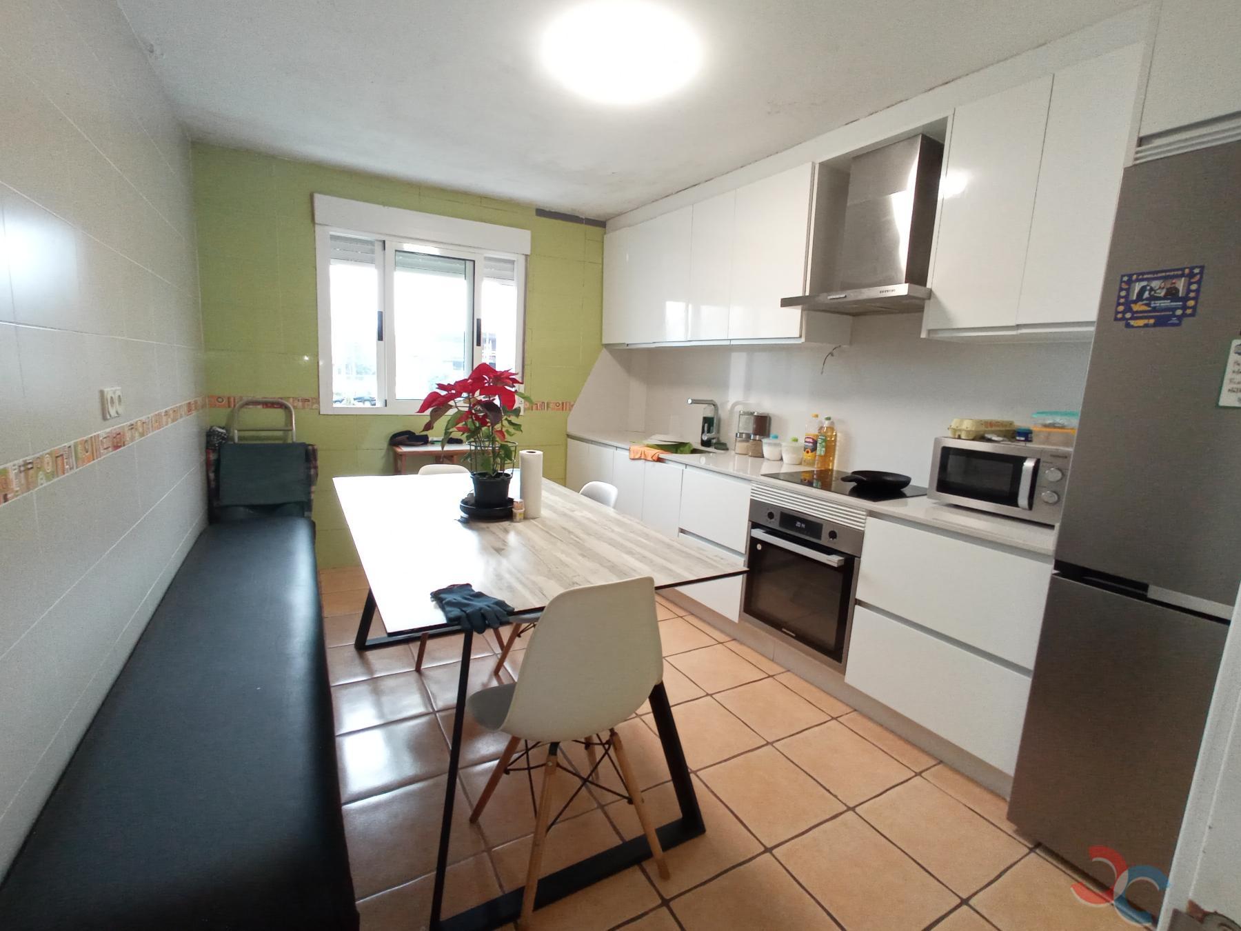 For sale of flat in Poio