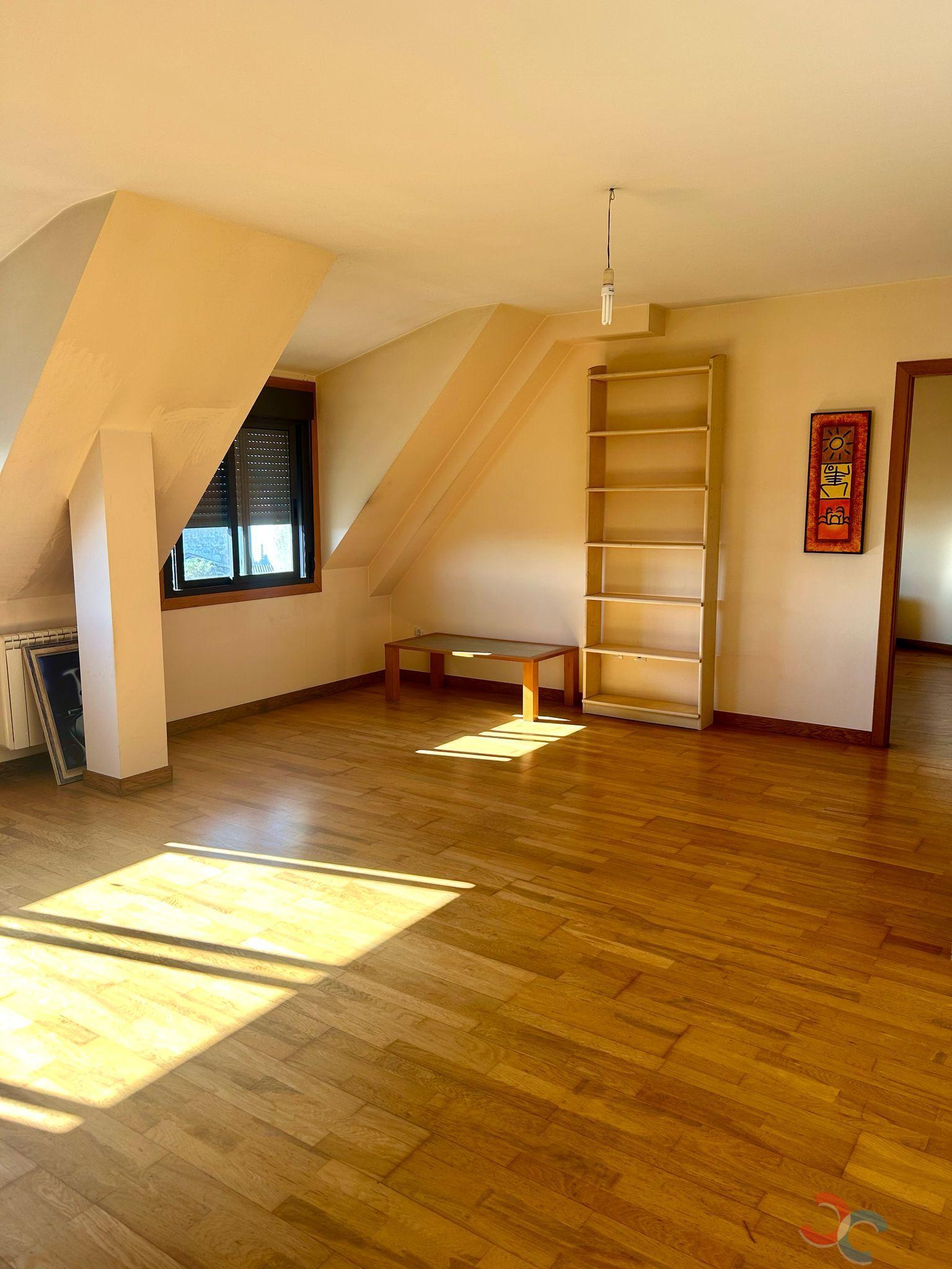 For sale of duplex in Ribeira