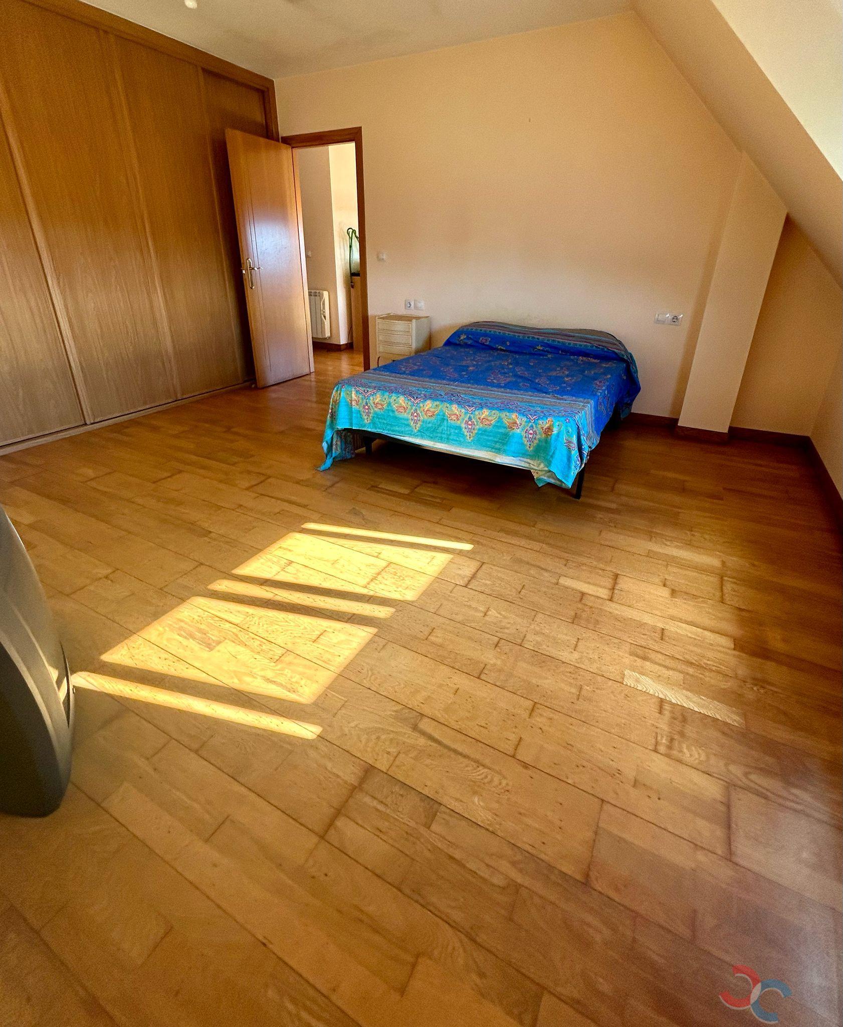 For sale of duplex in Ribeira