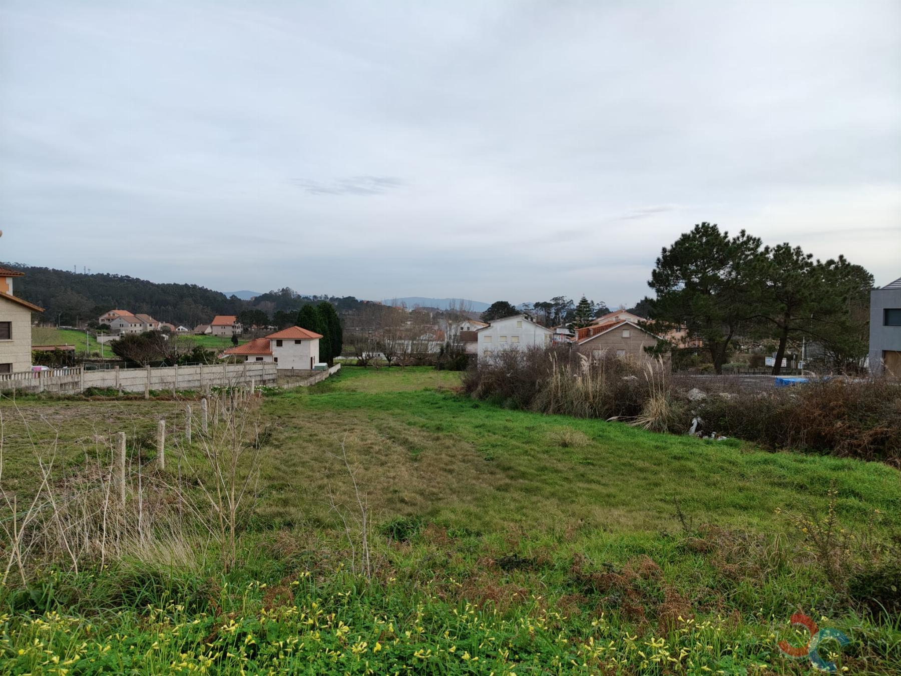 For sale of land in Grove O