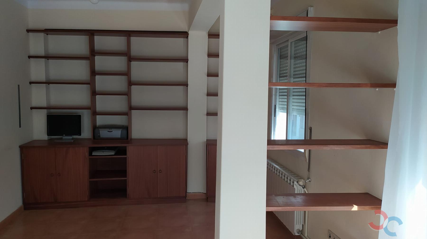 For sale of house in Marín