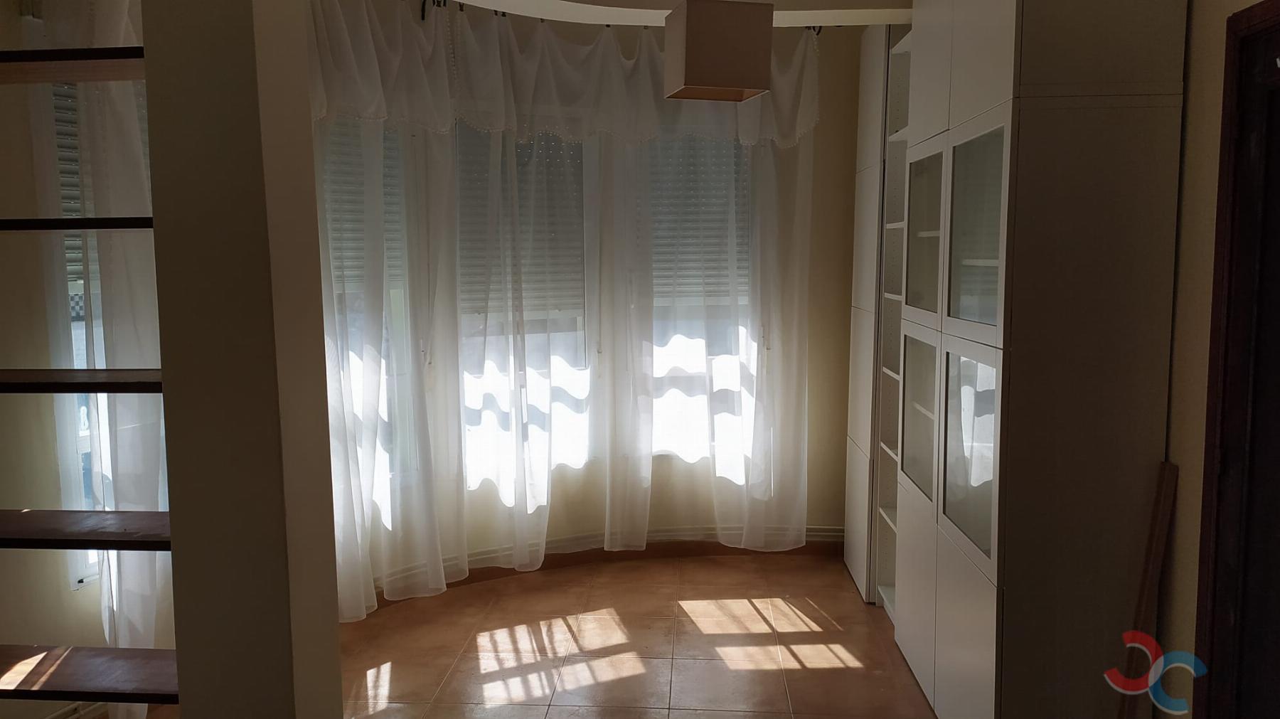 For sale of house in Marín