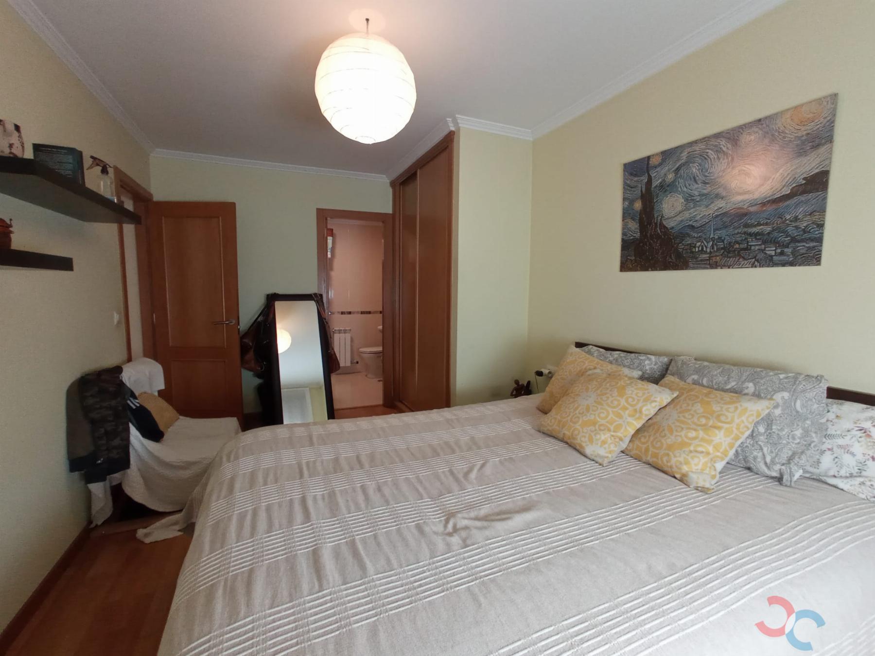 For sale of flat in Pontevedra