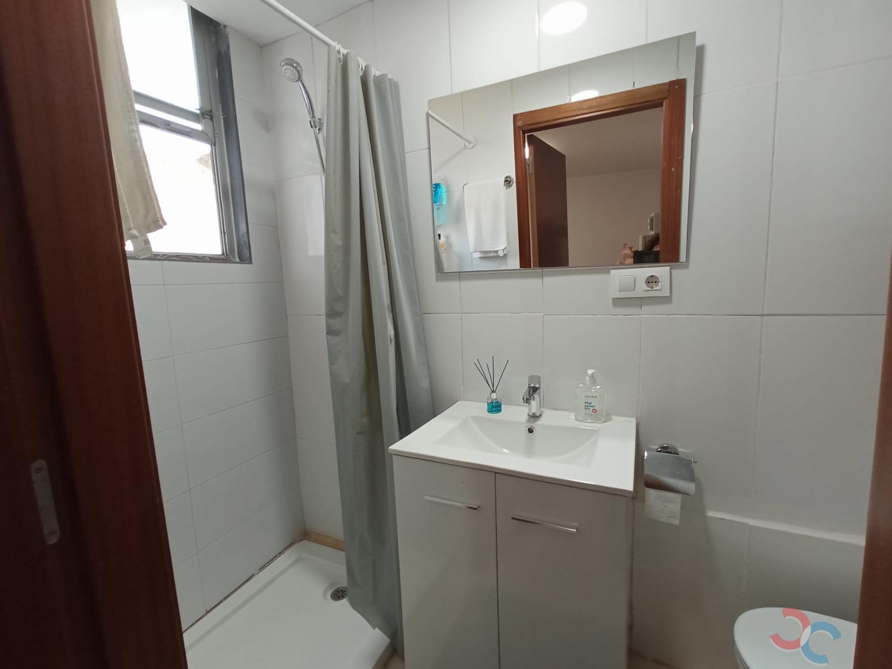 For sale of study in Marín