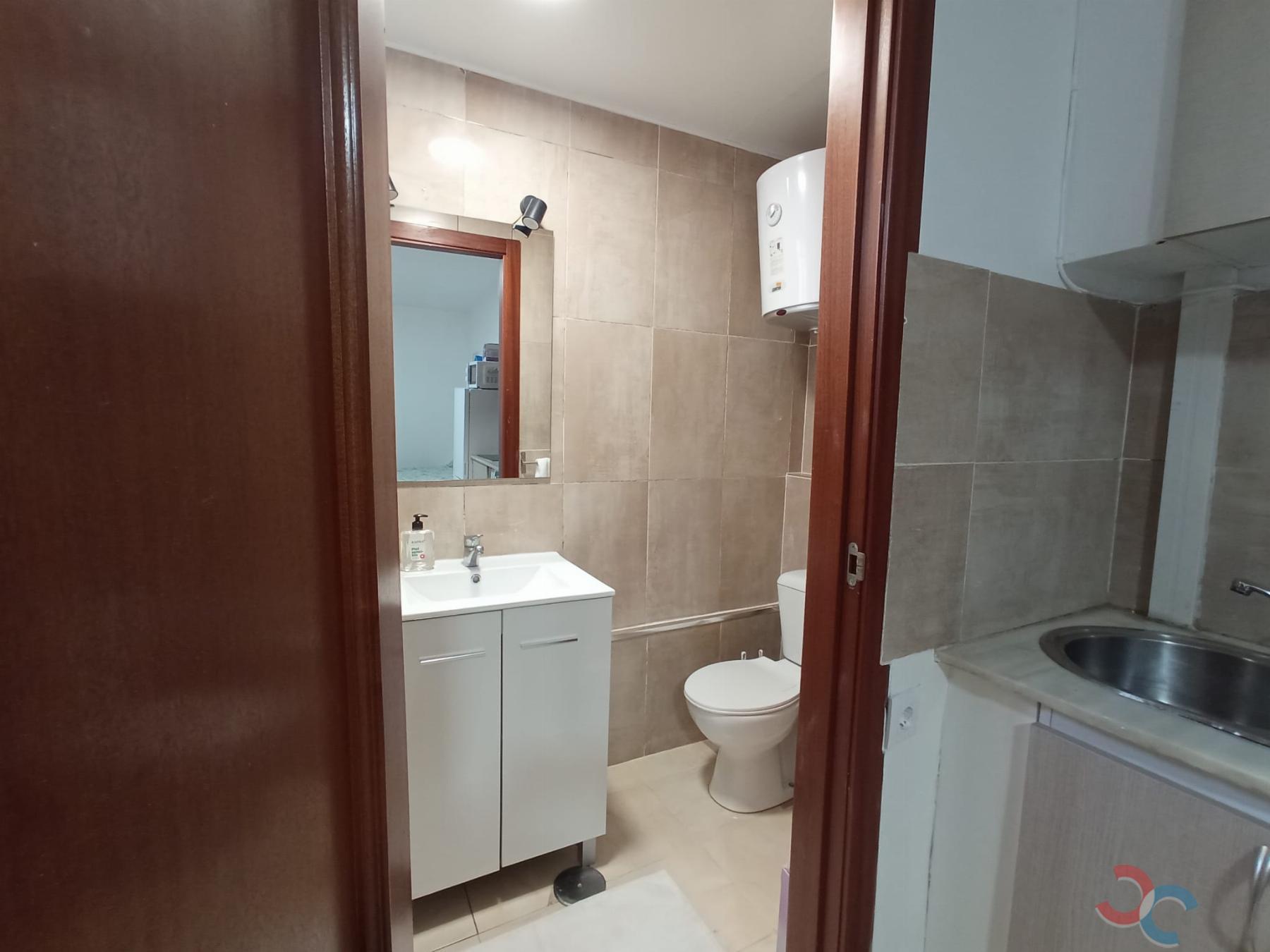 For sale of study in Marín