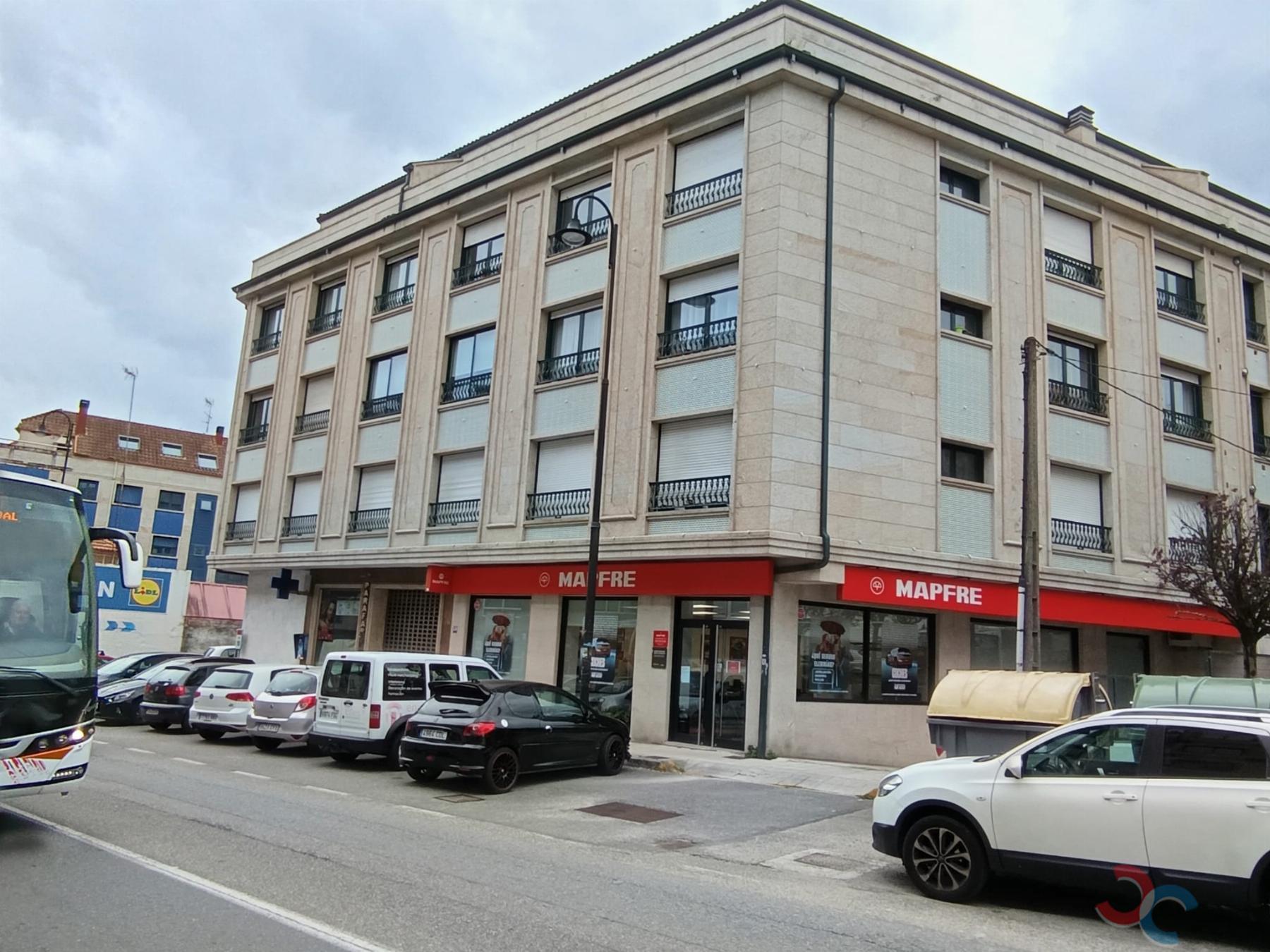 For sale of flat in Cangas