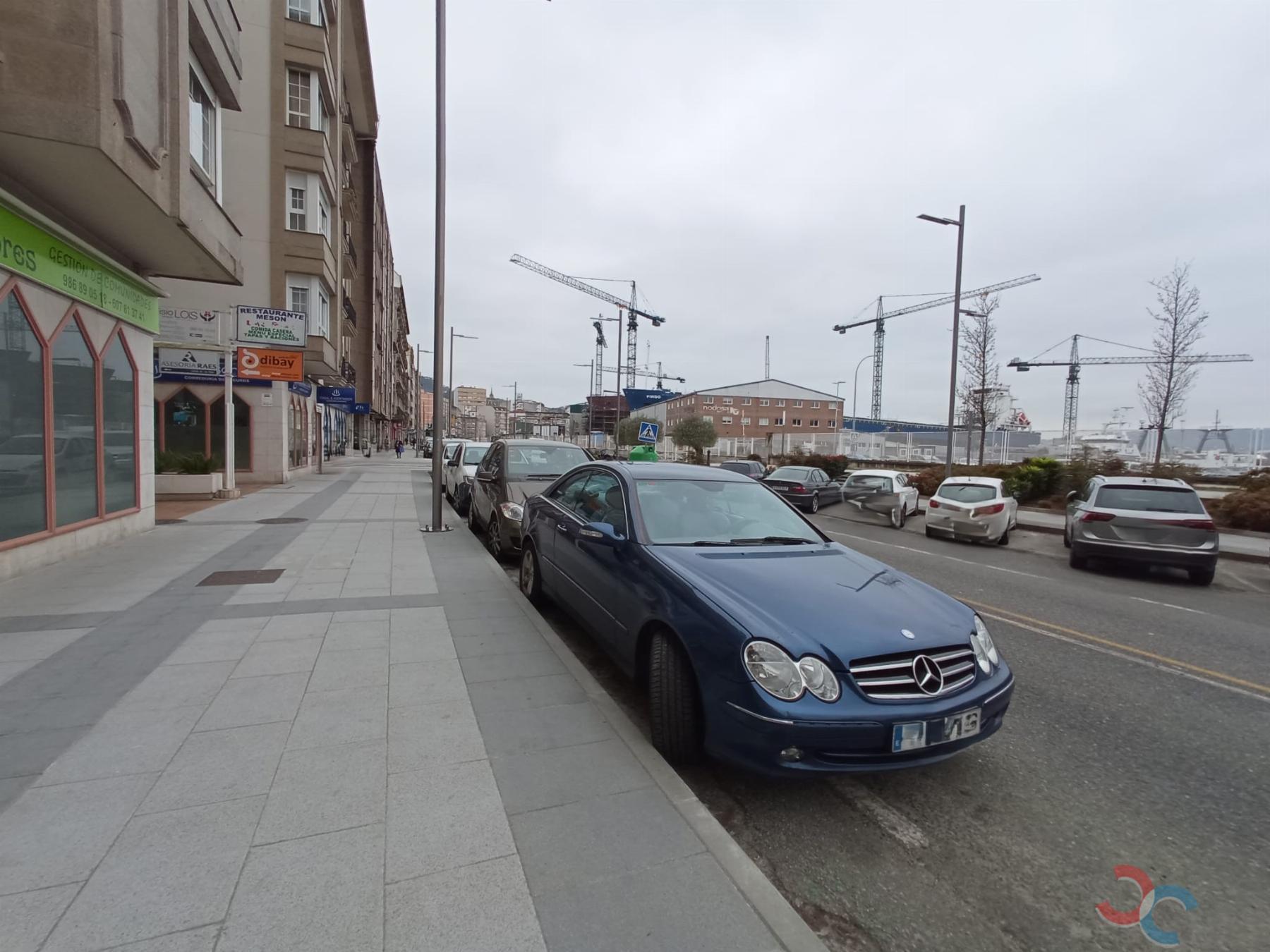 Aluguel de local comercial em Marín