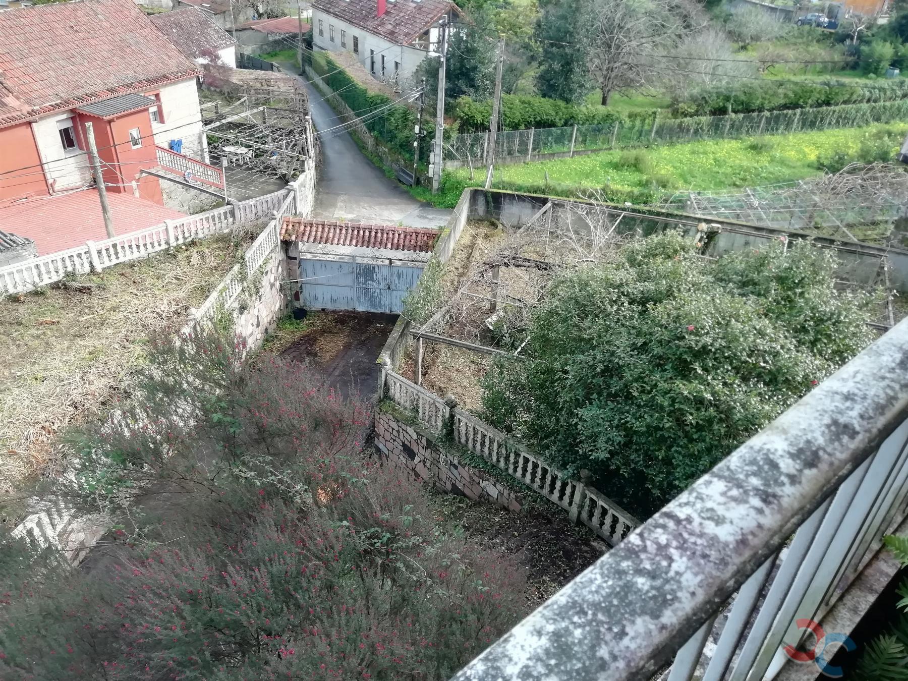 For sale of land in Bueu