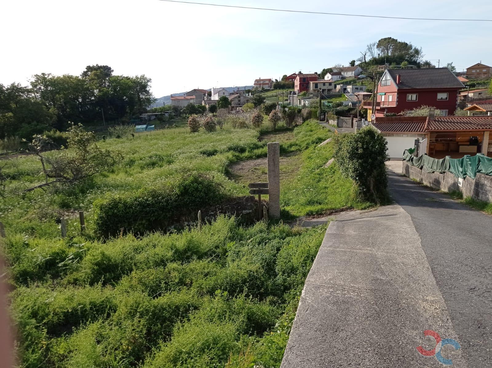 Venta de terreno en Marín