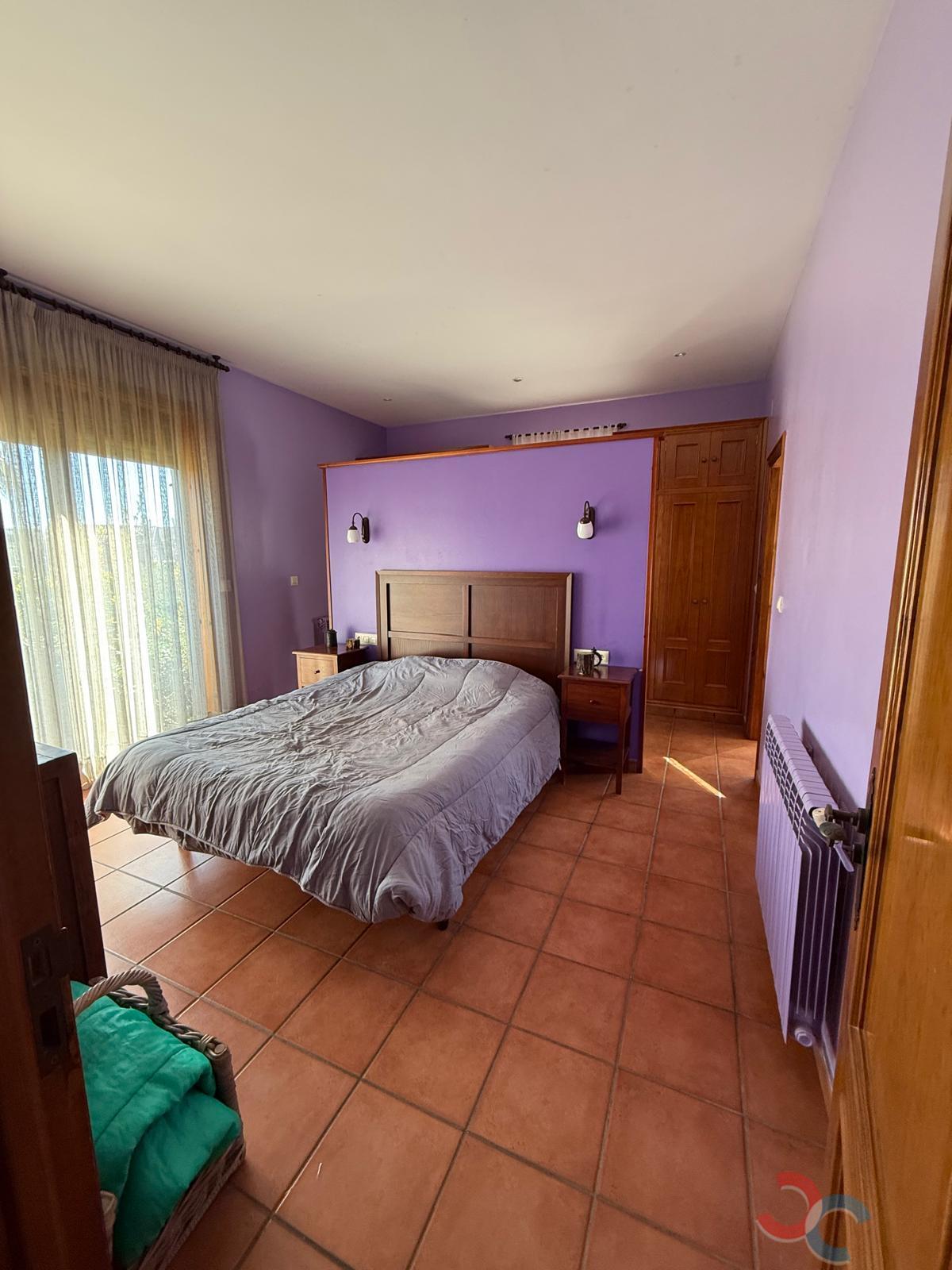 For sale of chalet in Pontevedra