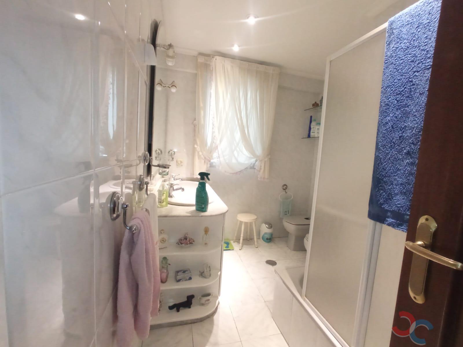 For sale of flat in Marín