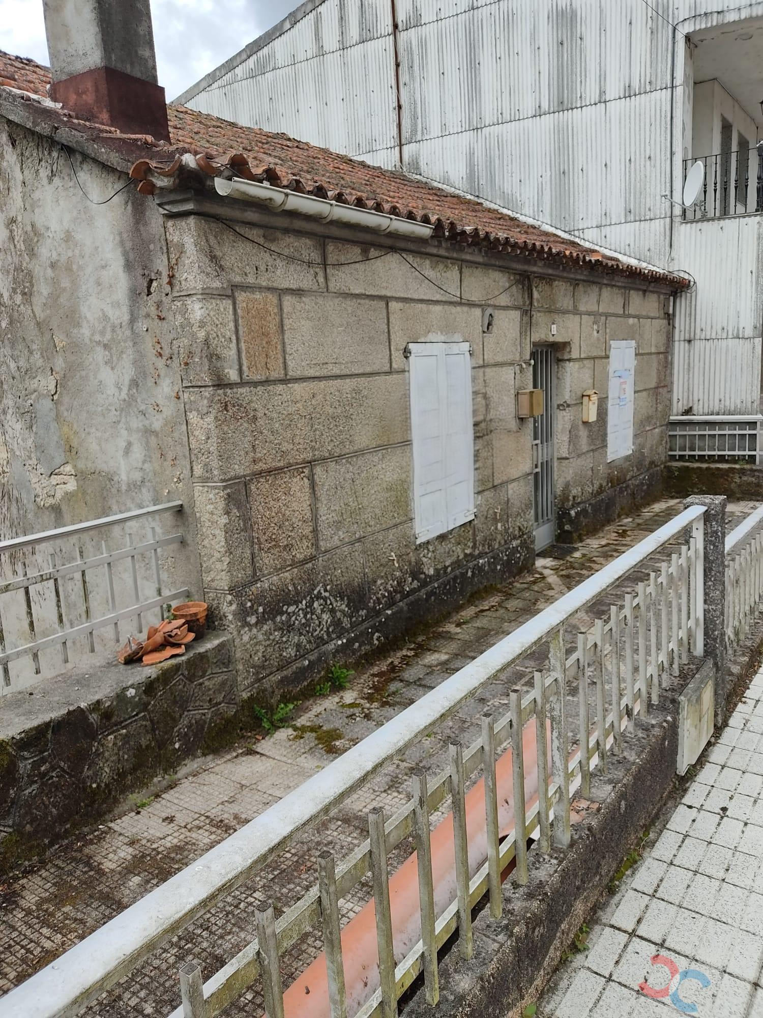 For sale of house in Cerdedo
