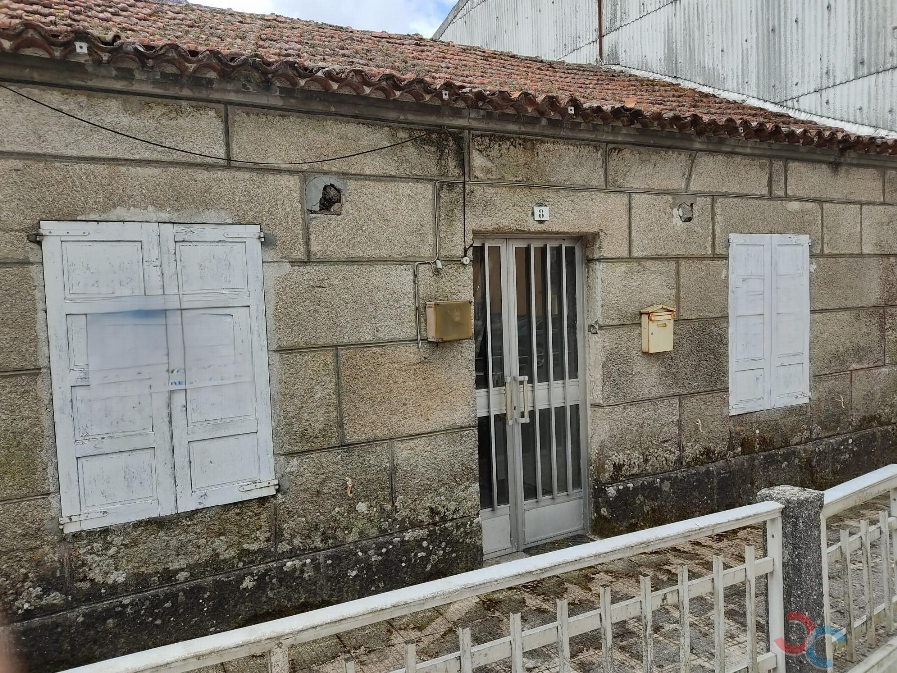 For sale of house in Cerdedo