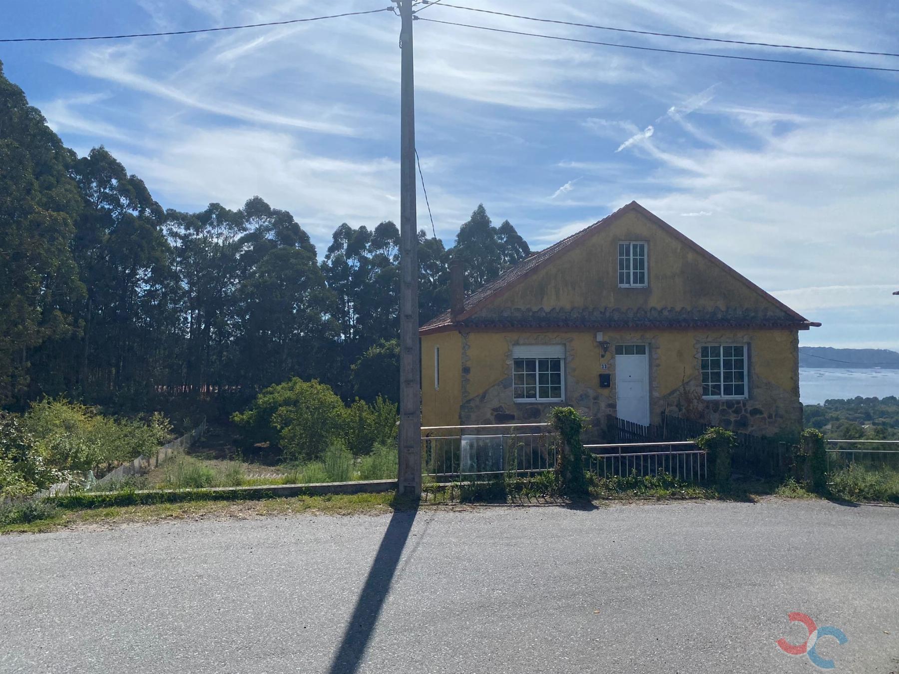 For sale of house in Bueu