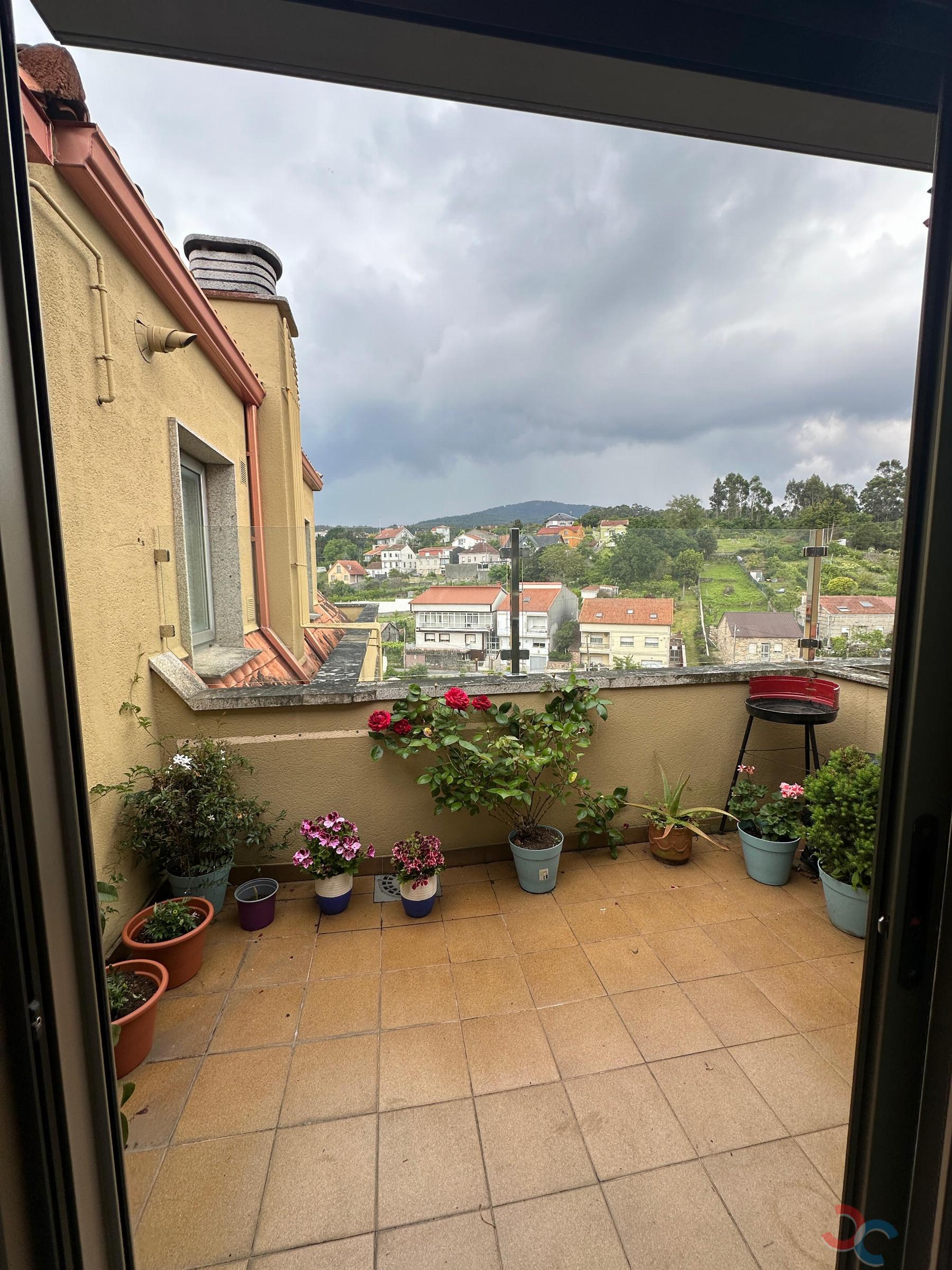For sale of flat in Vilagarcía de Arousa