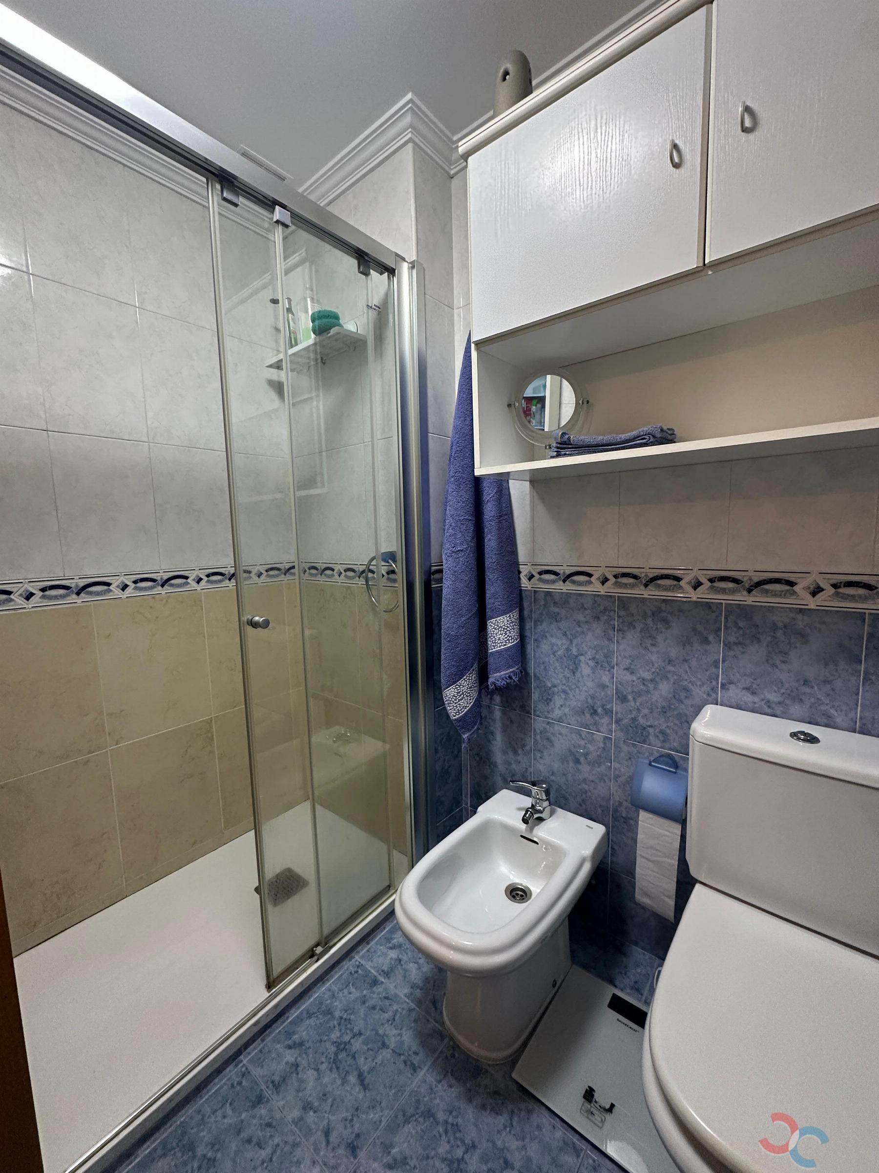 For sale of flat in Vilagarcía de Arousa