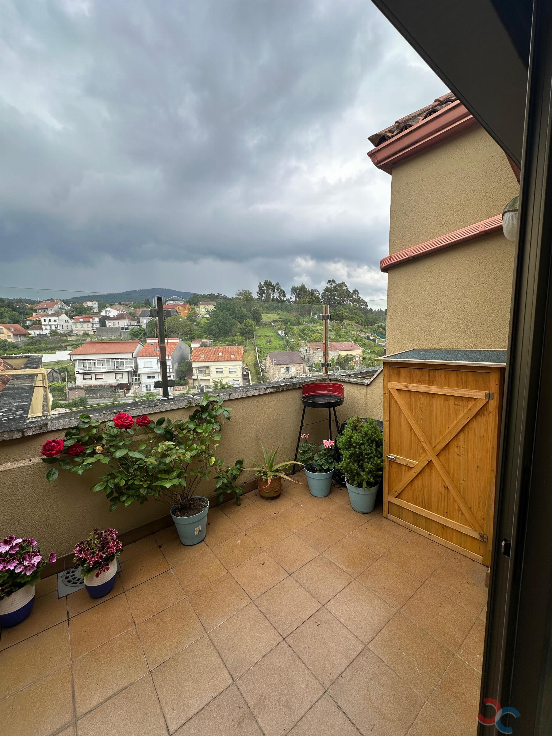 For sale of flat in Vilagarcía de Arousa