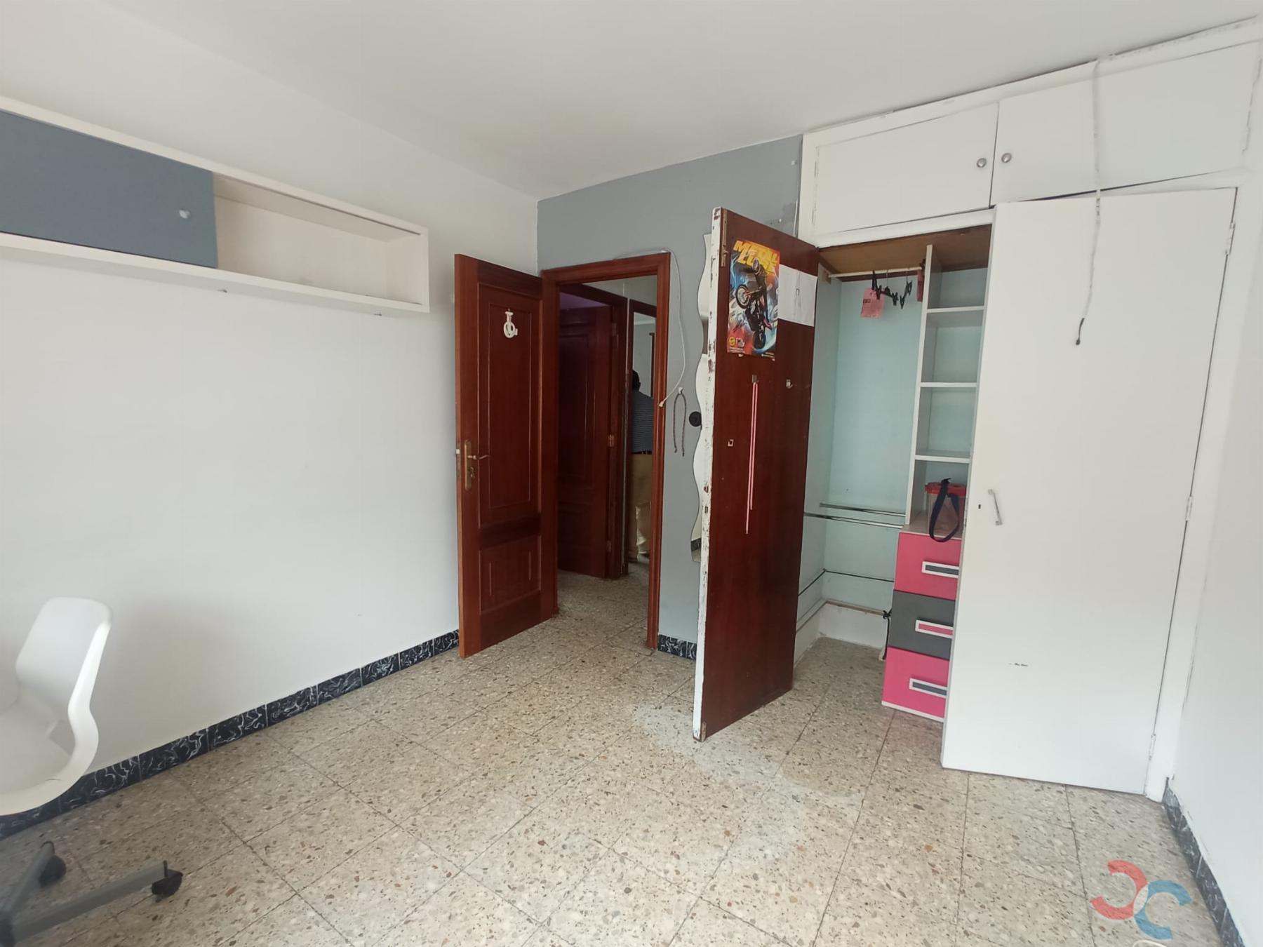 For sale of building in Marín