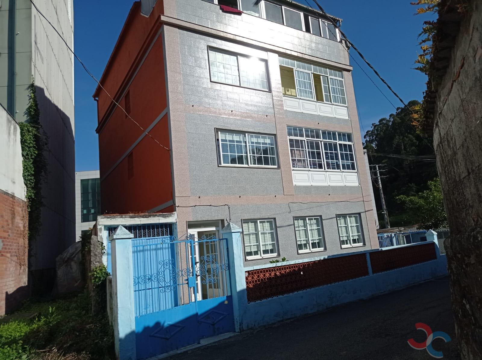 For sale of building in Marín