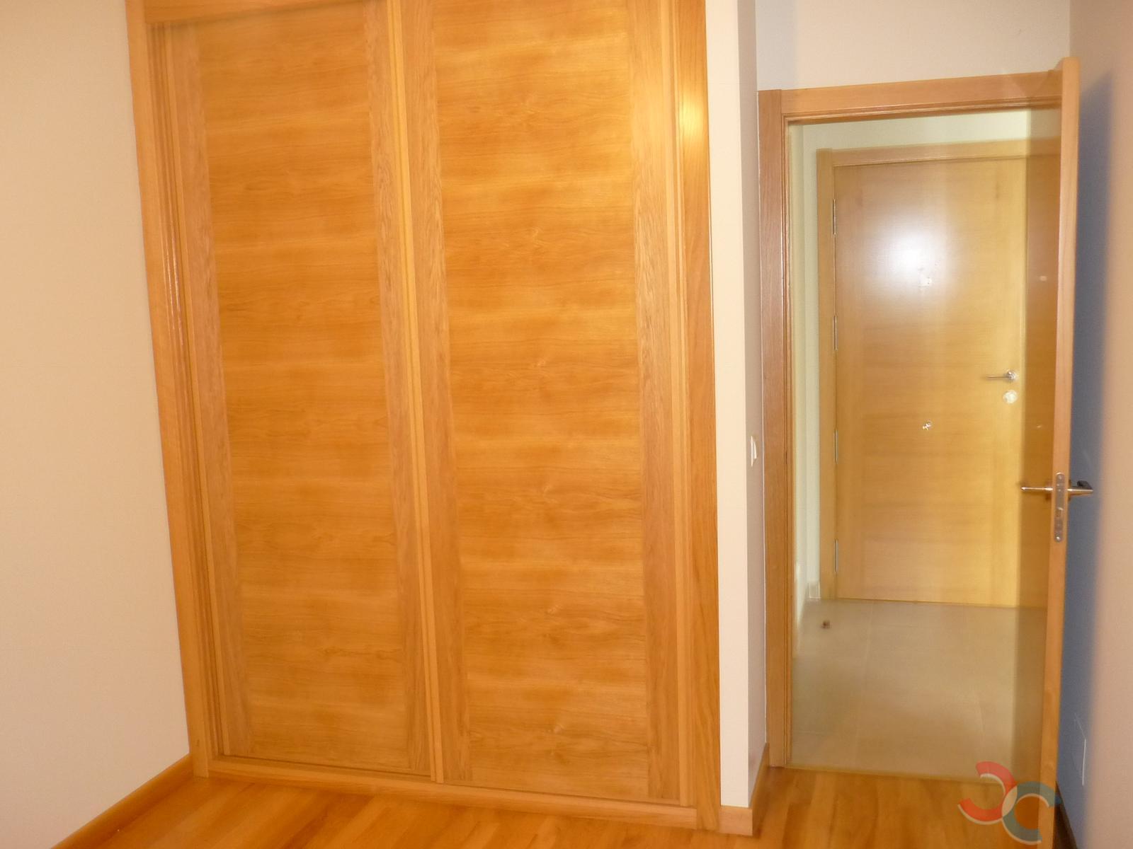 For sale of flat in Poio