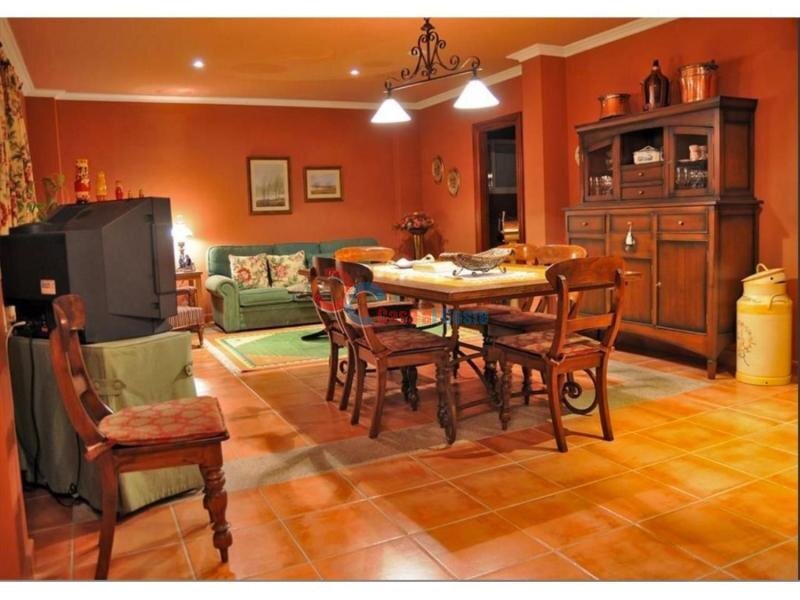 For sale of house in Marín