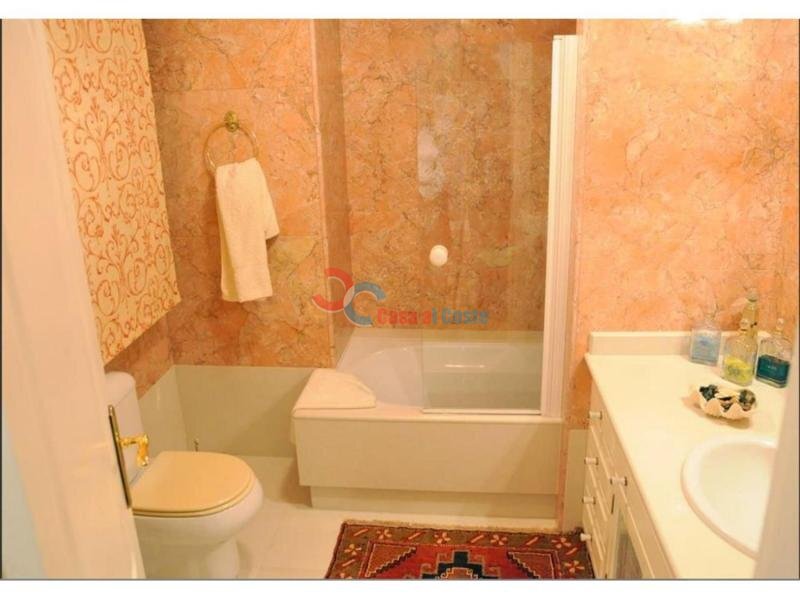 For sale of house in Marín