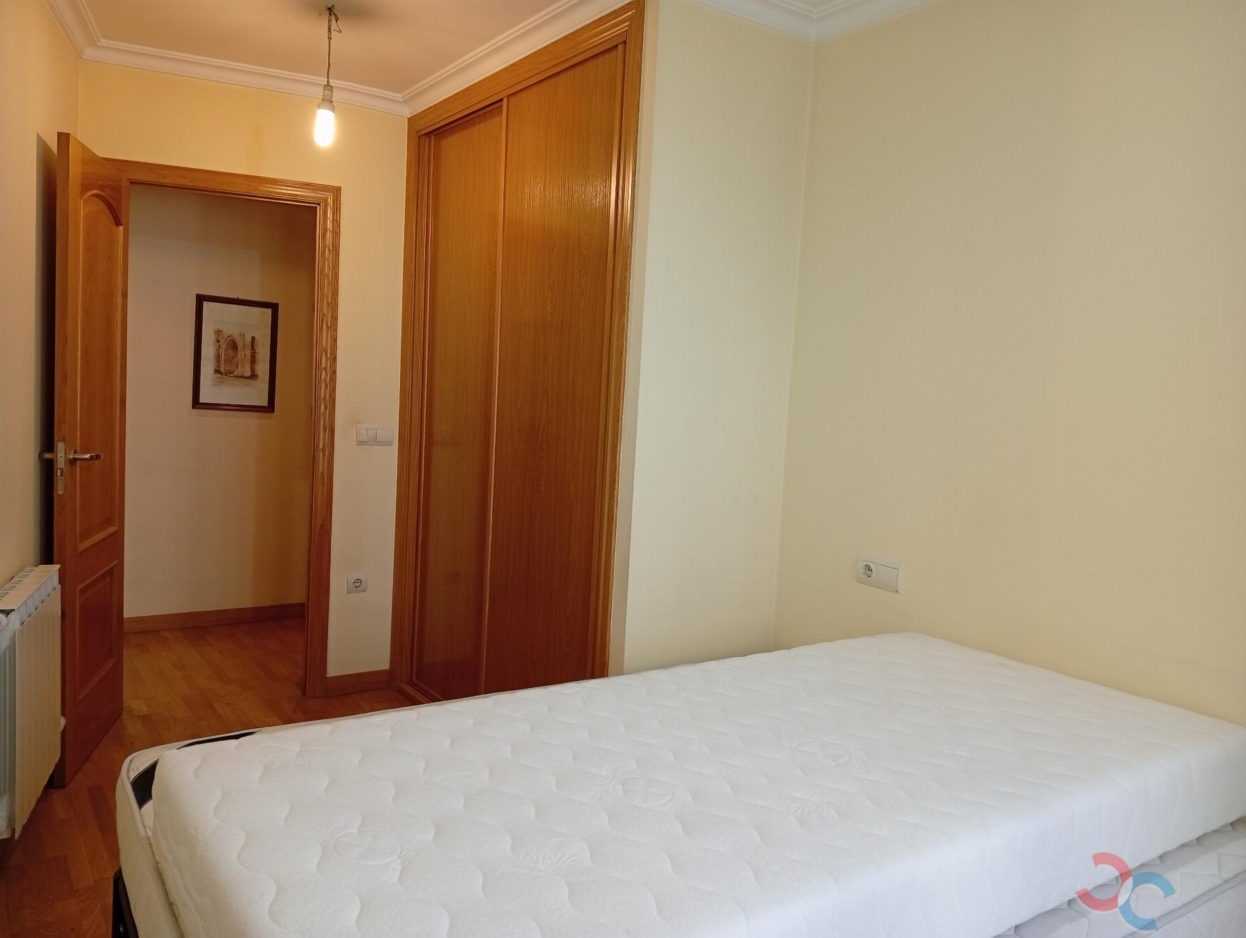 For sale of flat in Pontevedra