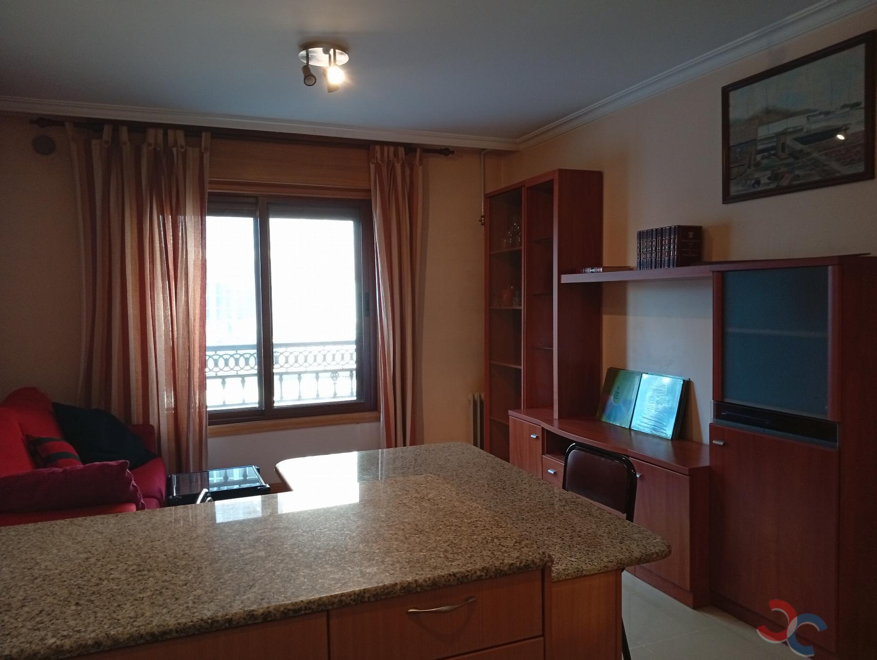 For sale of flat in Pontevedra