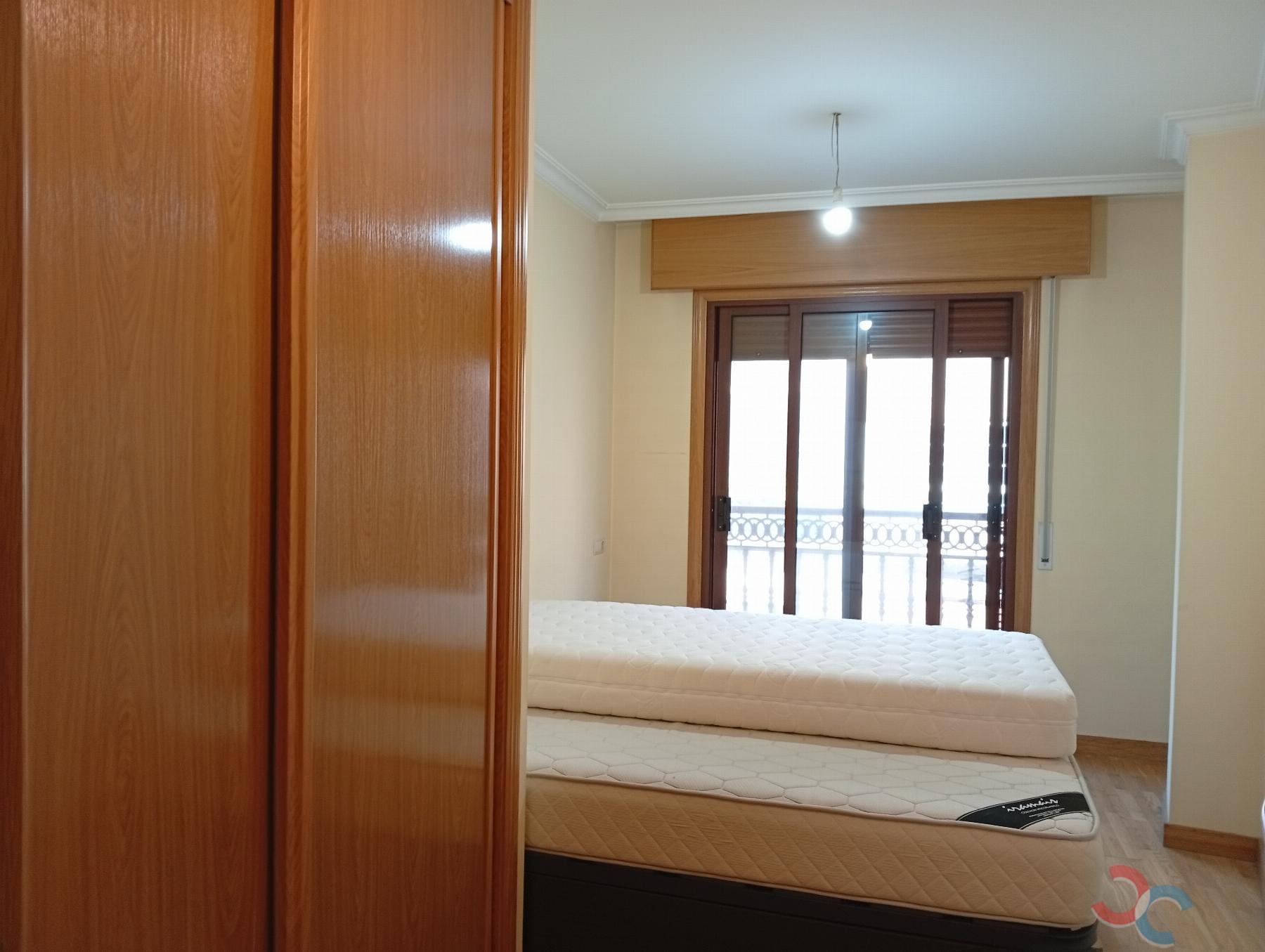 For sale of flat in Pontevedra