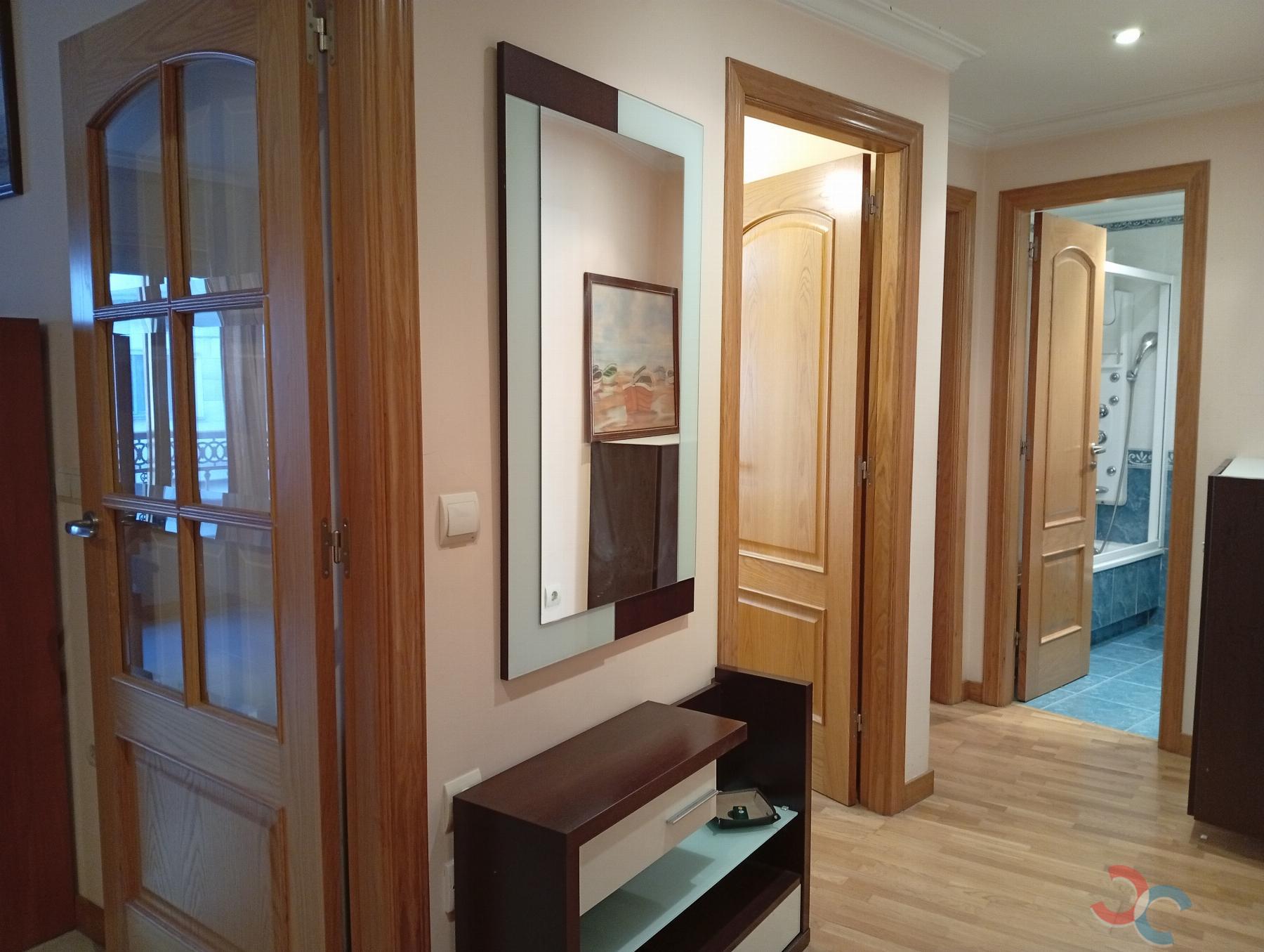 For sale of flat in Pontevedra