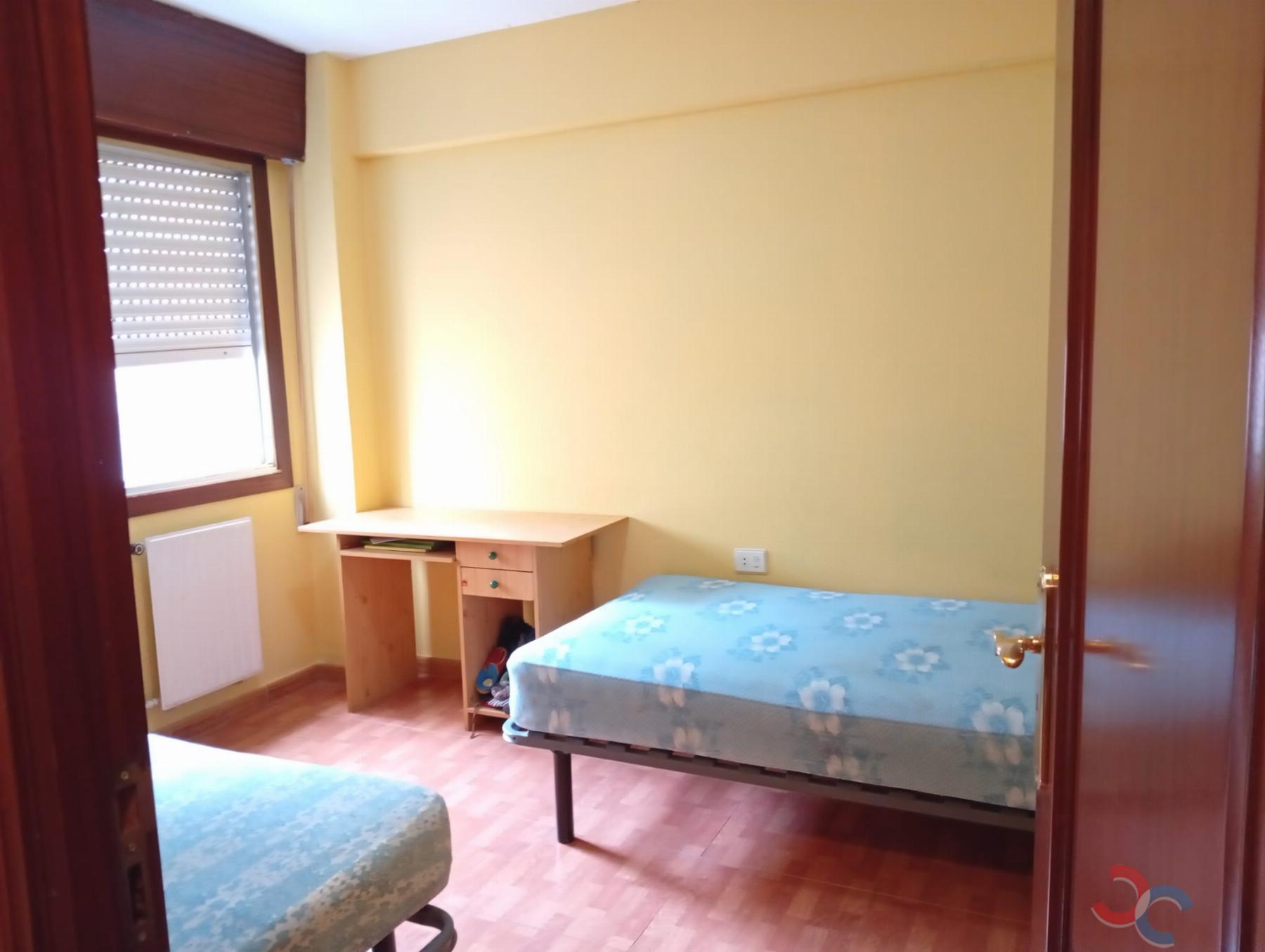 For sale of flat in Marín