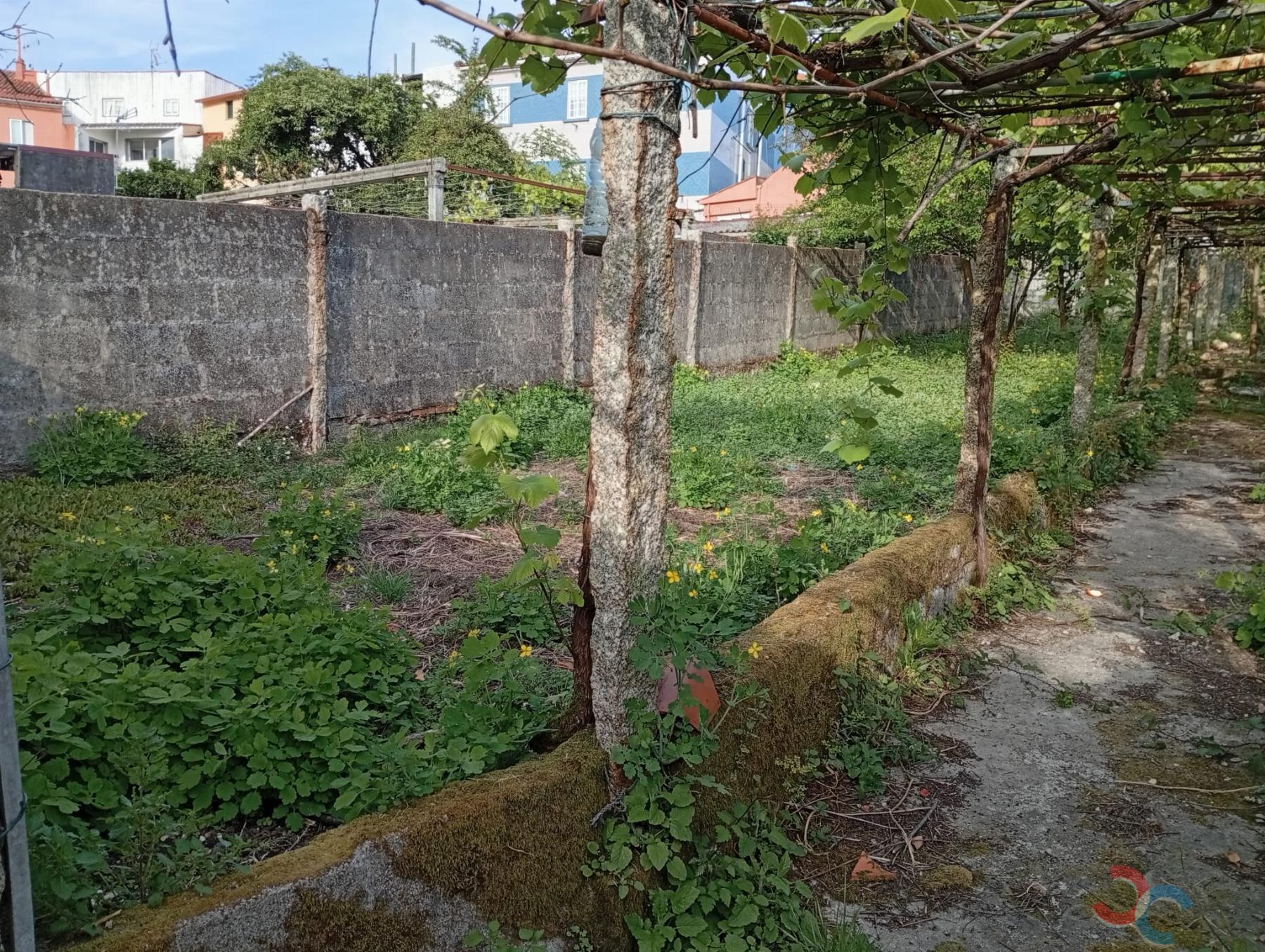Venta de terreno en Marín