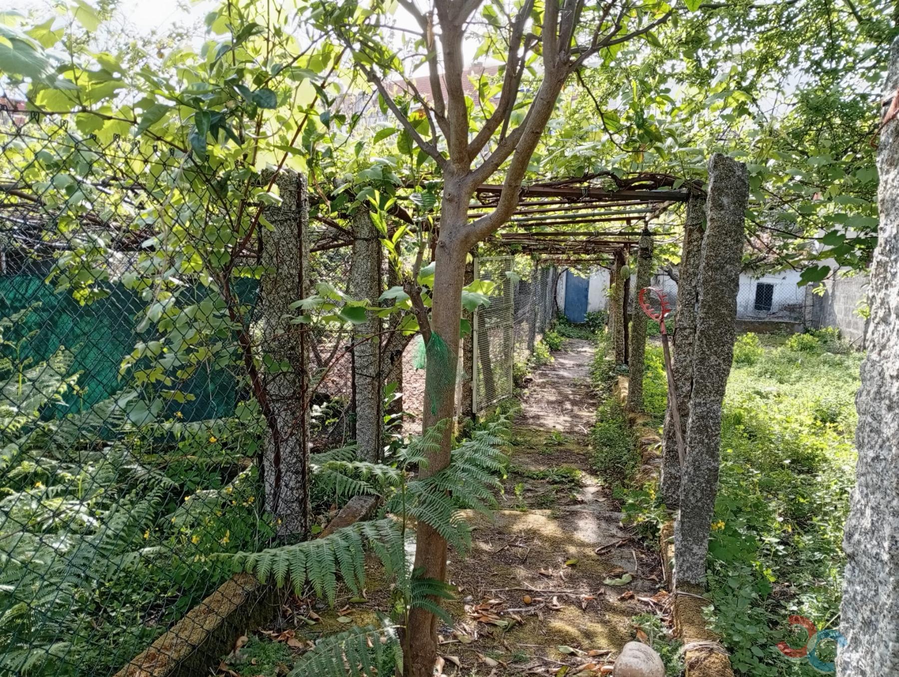 Venta de terreno en Marín