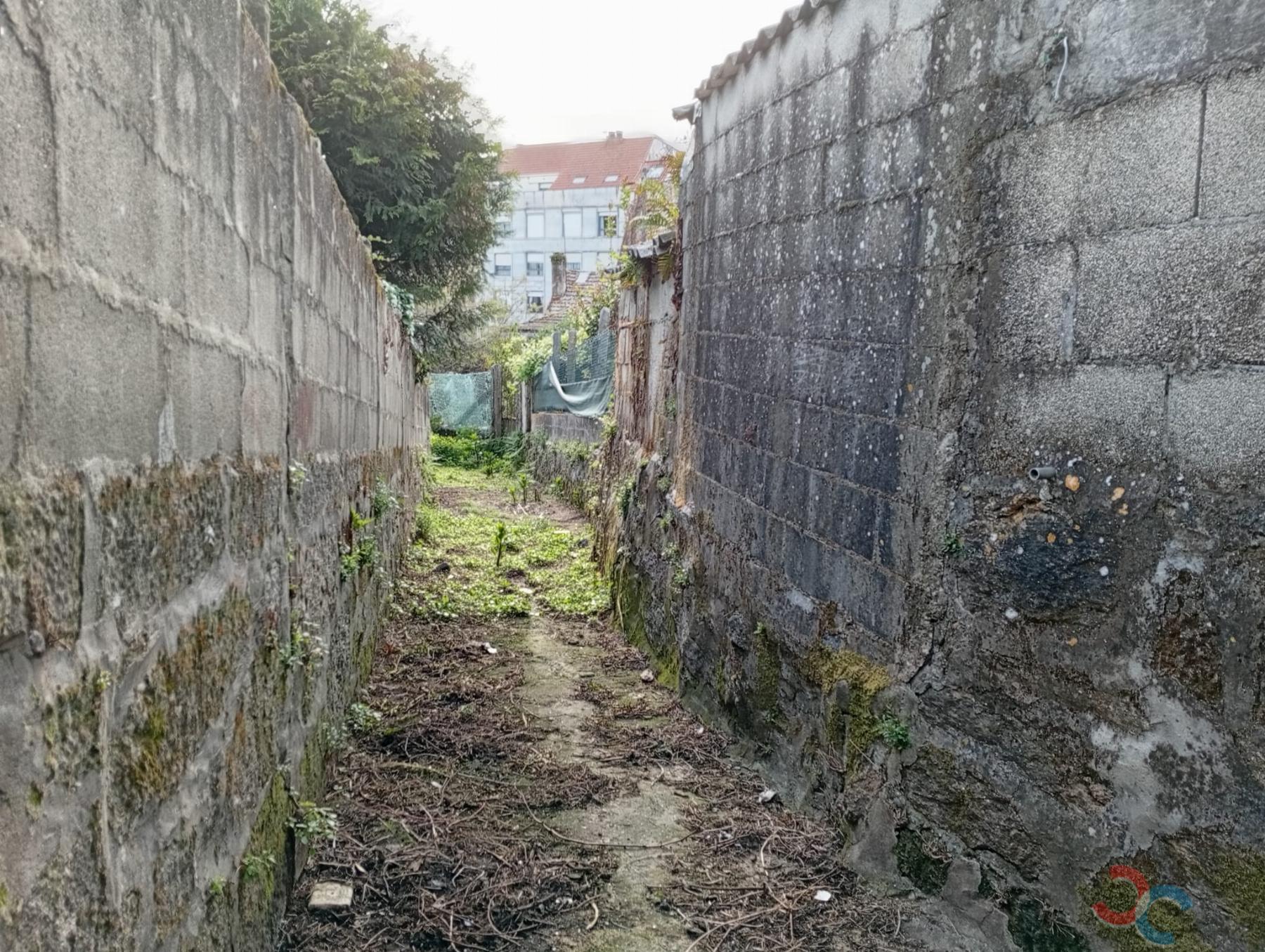 Venta de terreno en Marín