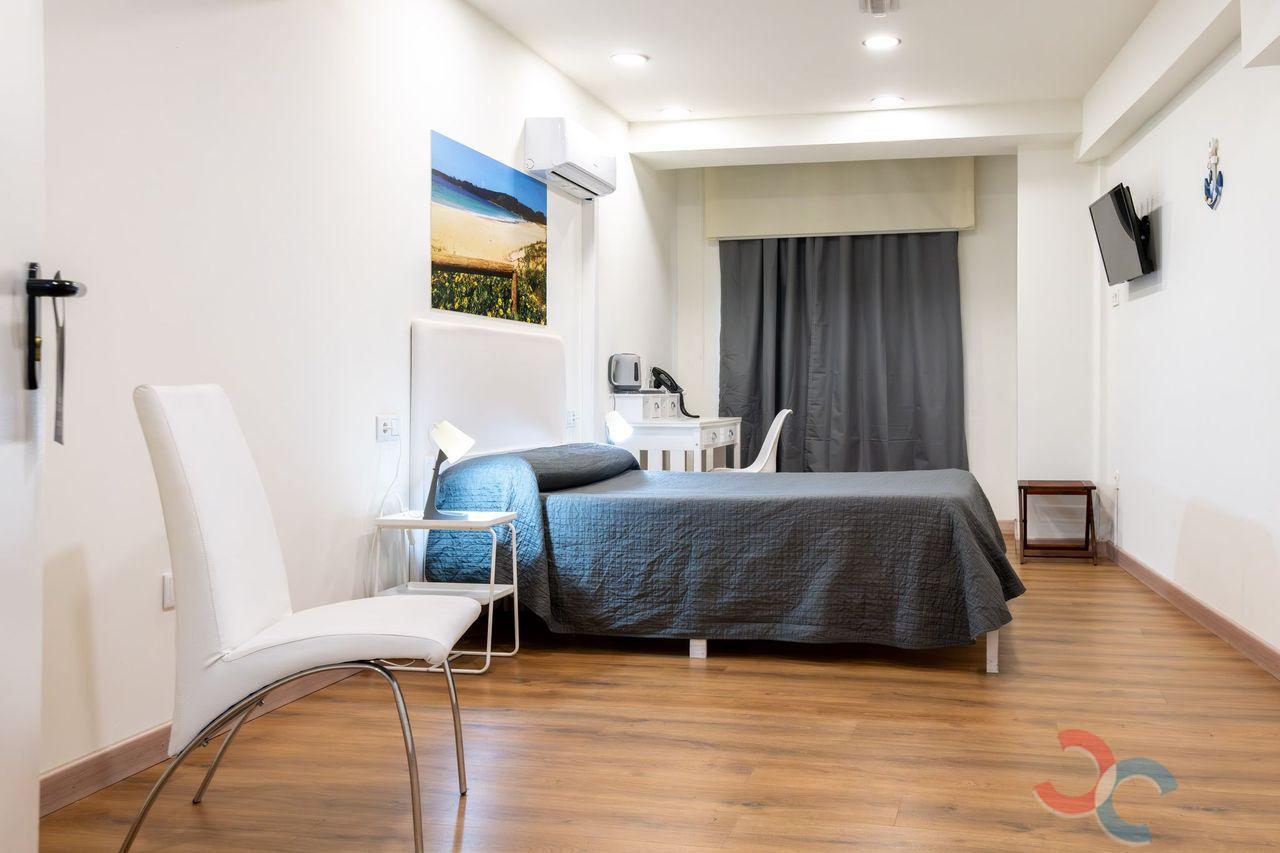 Venta de hotel en Marín