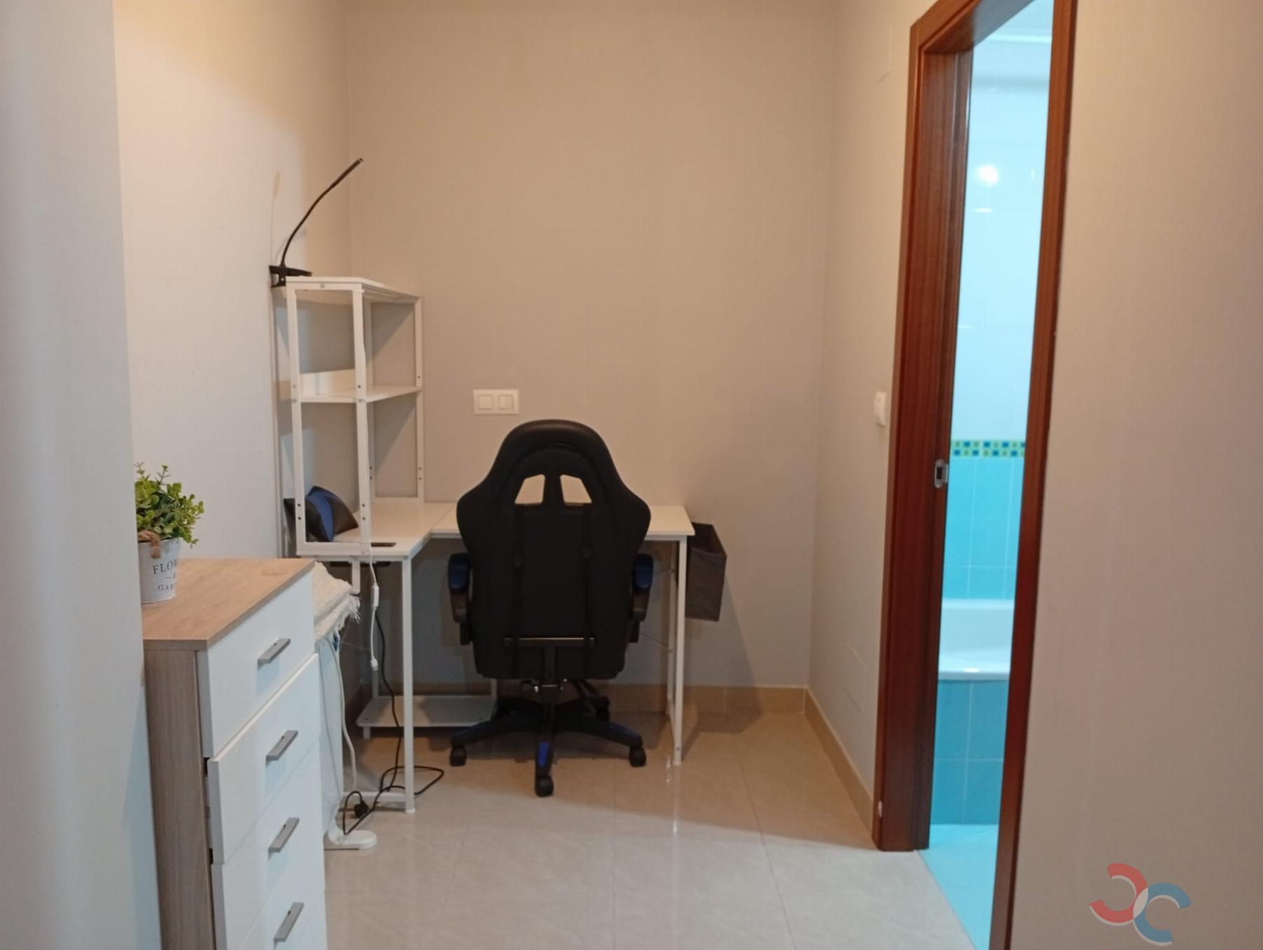 For sale of apartment in Marín