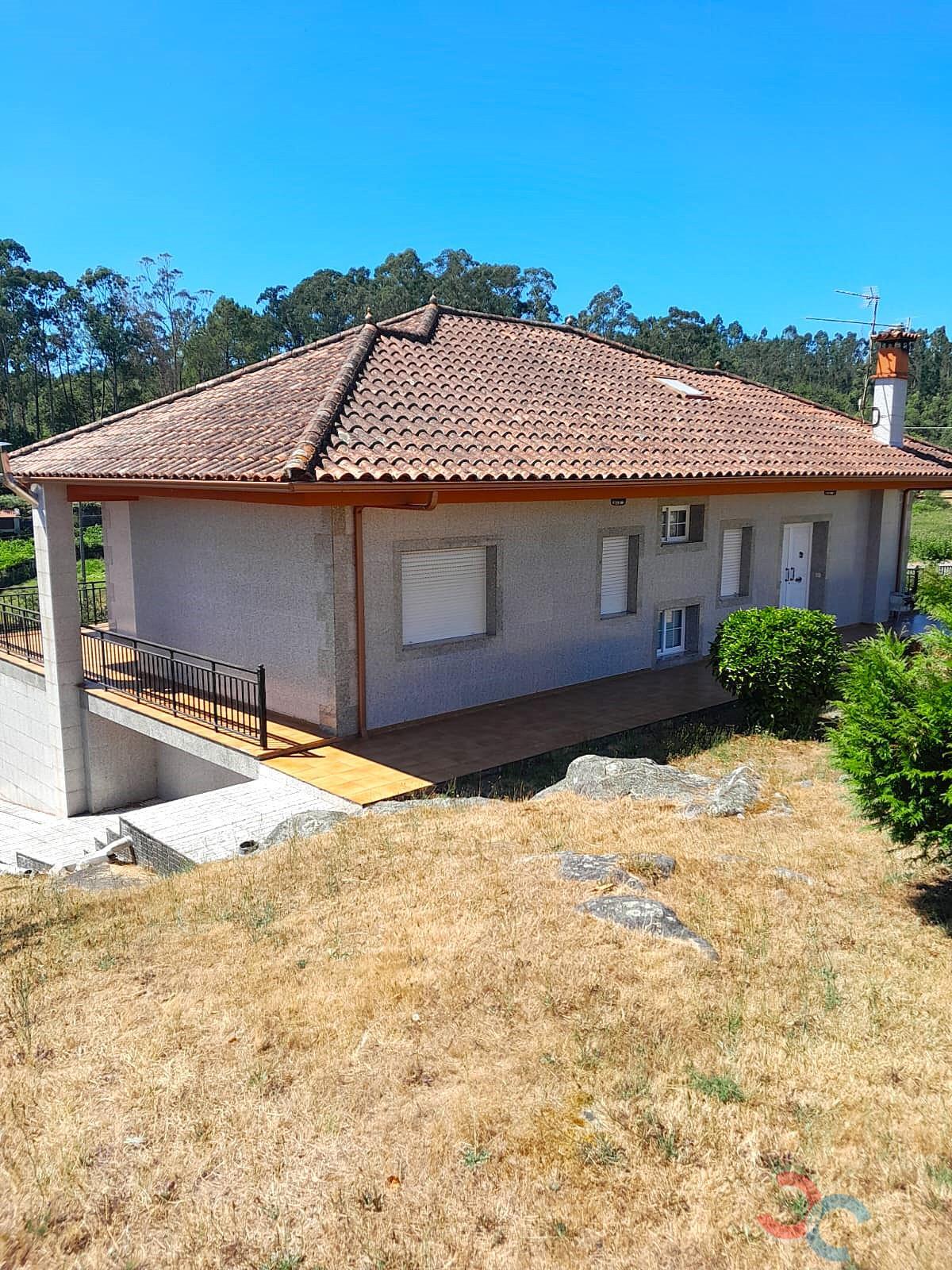 Venta de casa en Pontevedra