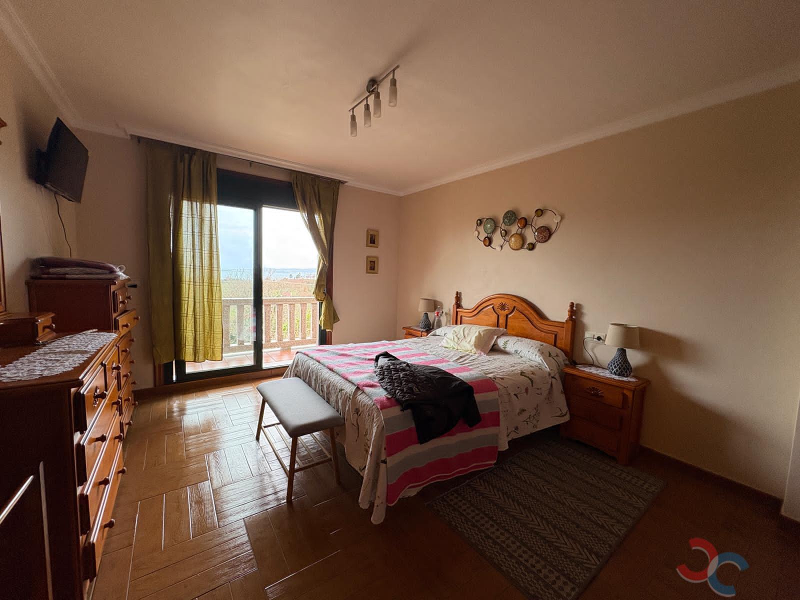 Venta de chalet en Marín