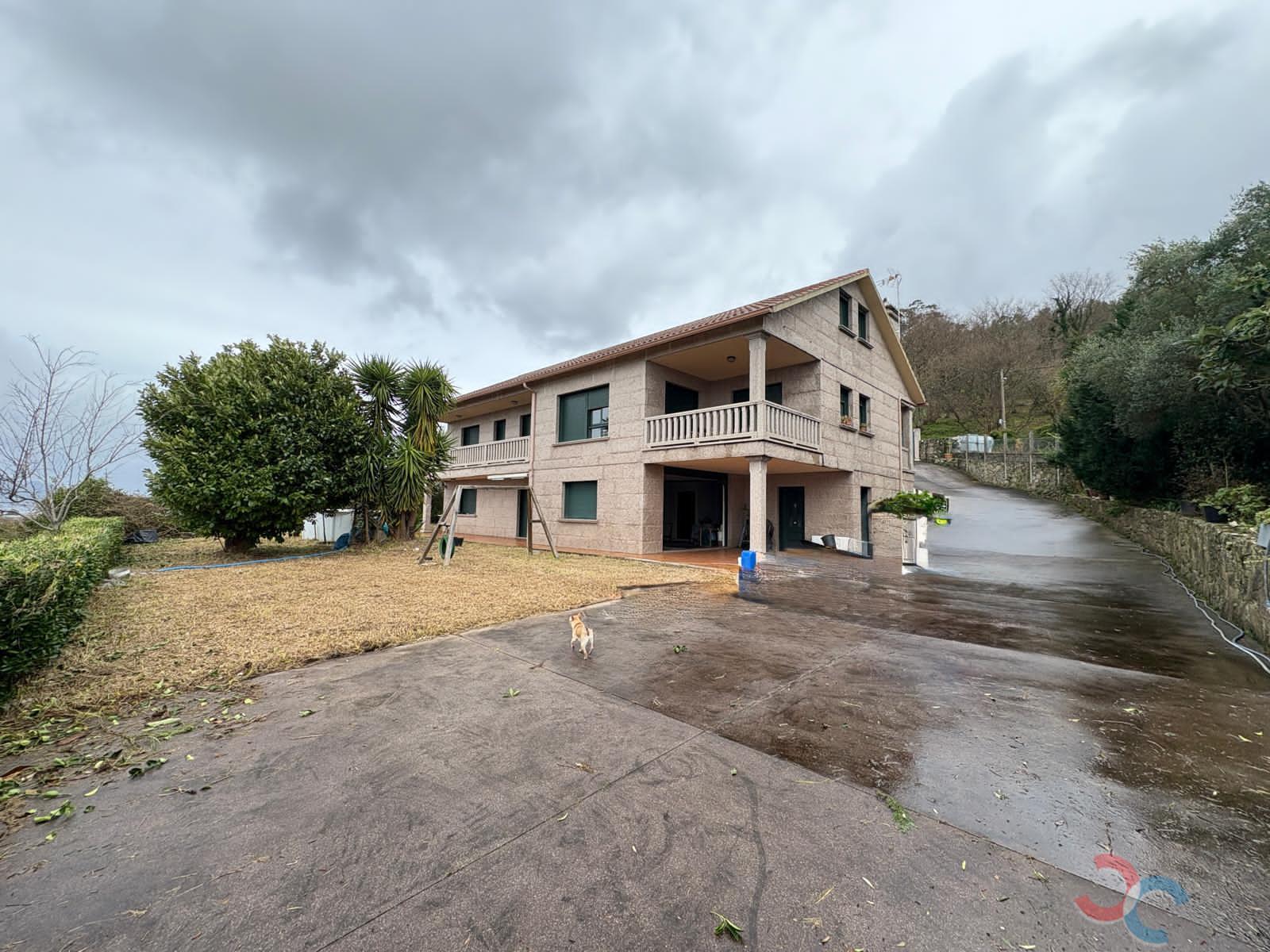 Venta de chalet en Marín