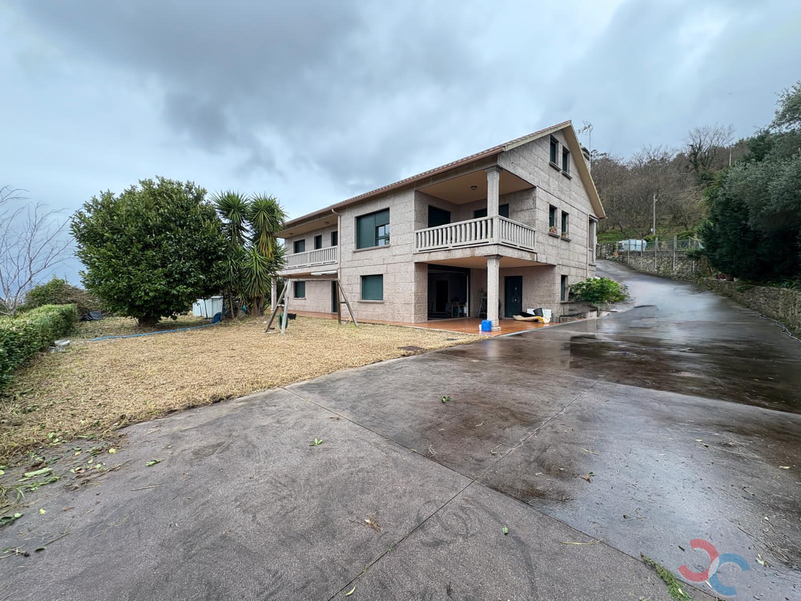 Venta de chalet en Marín