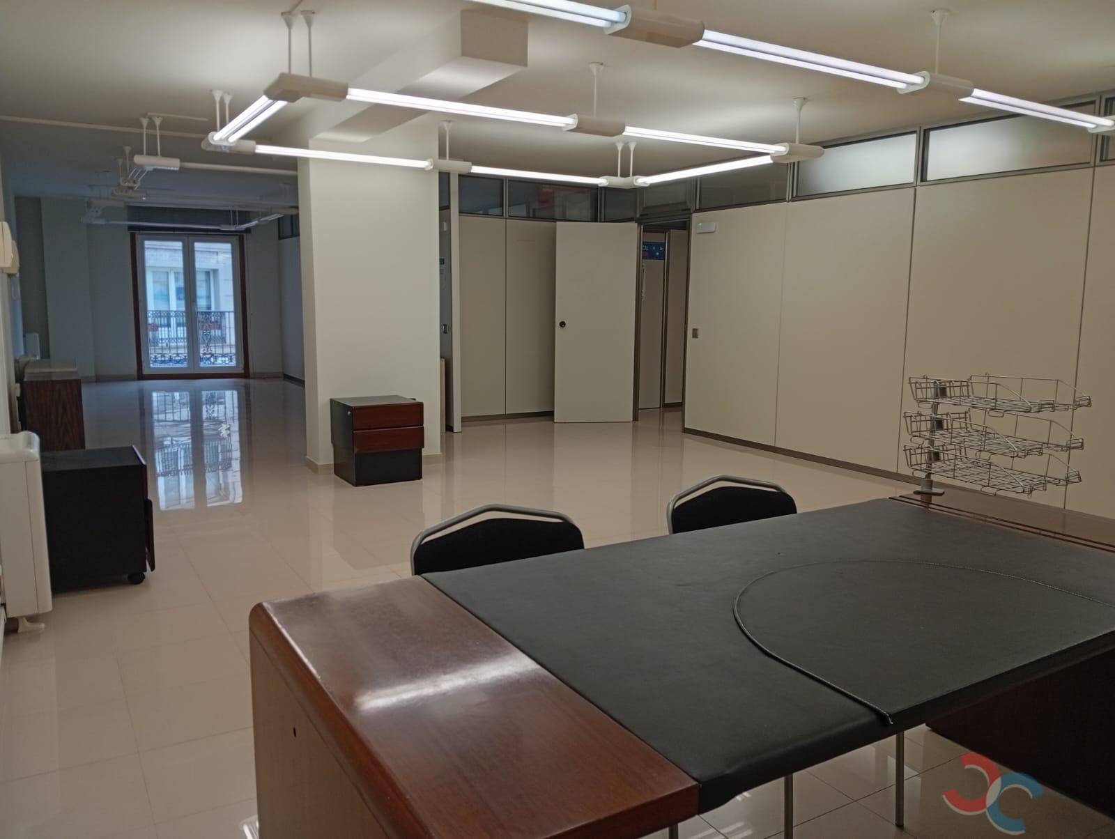 Alquiler de oficina en Marín