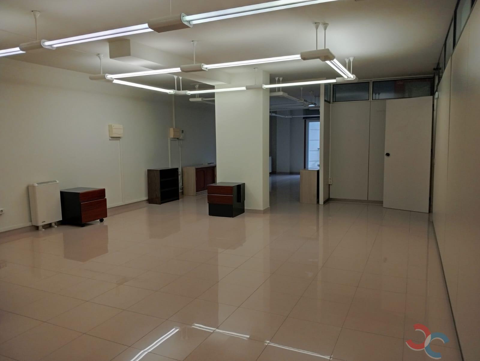 Alquiler de oficina en Marín