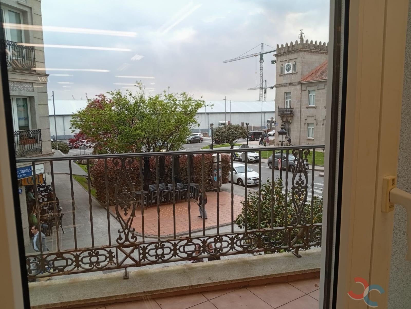 Alquiler de oficina en Marín