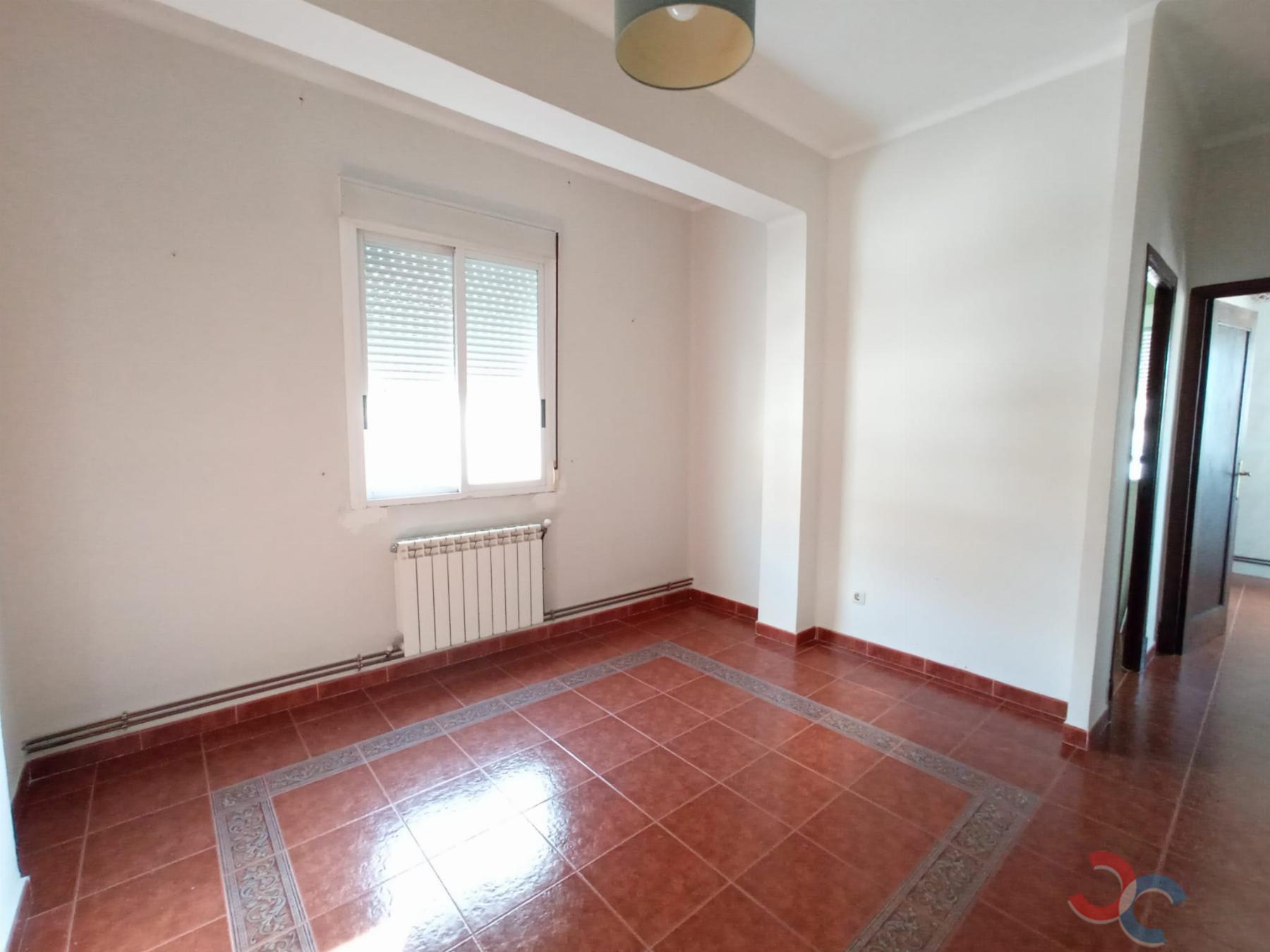 For sale of house in Marín