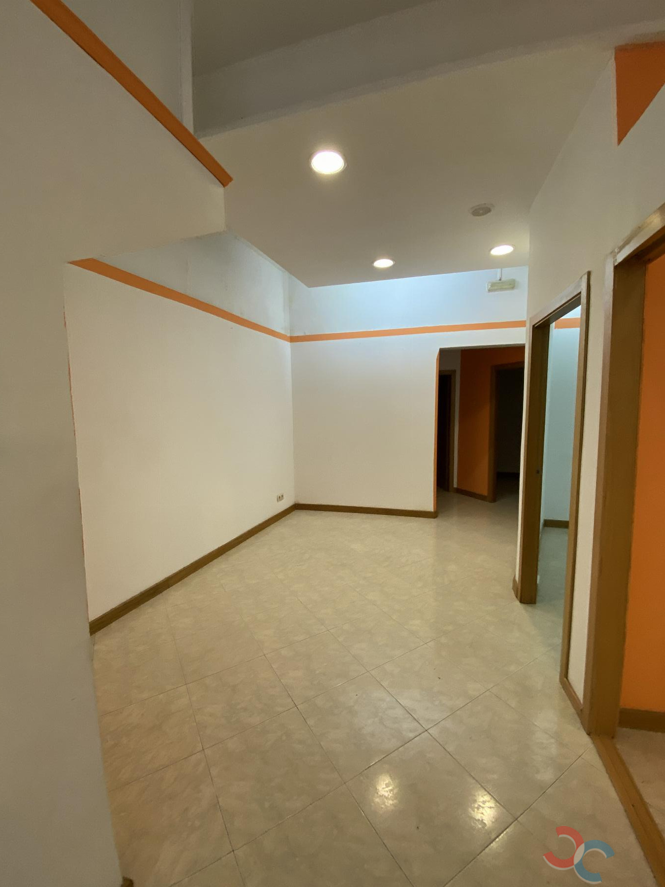 Venta de local en Marín